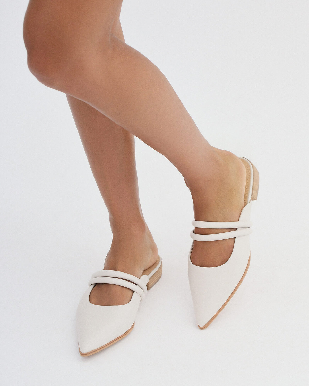 ATLAS CASUAL FLATS OFF WHITE LEATHER
