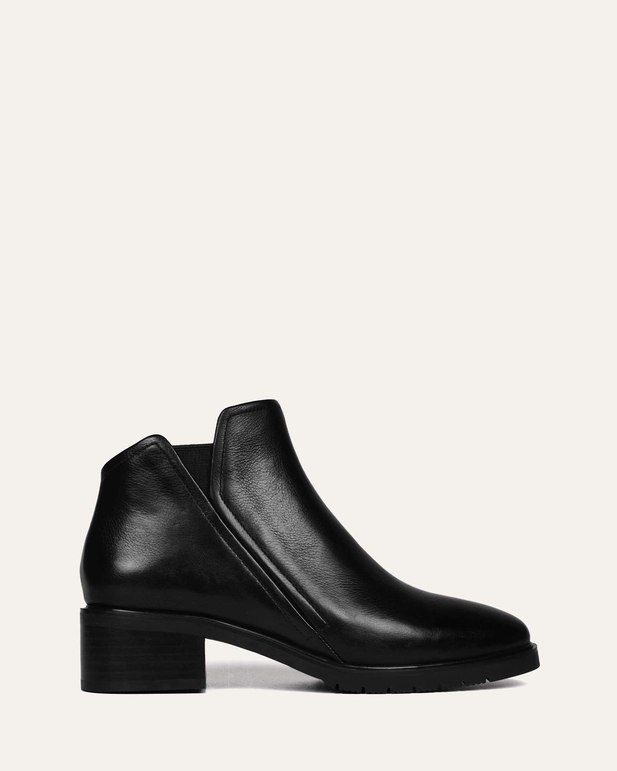 ARTIE FLAT ANKLE BOOTS BLACK LEATHER