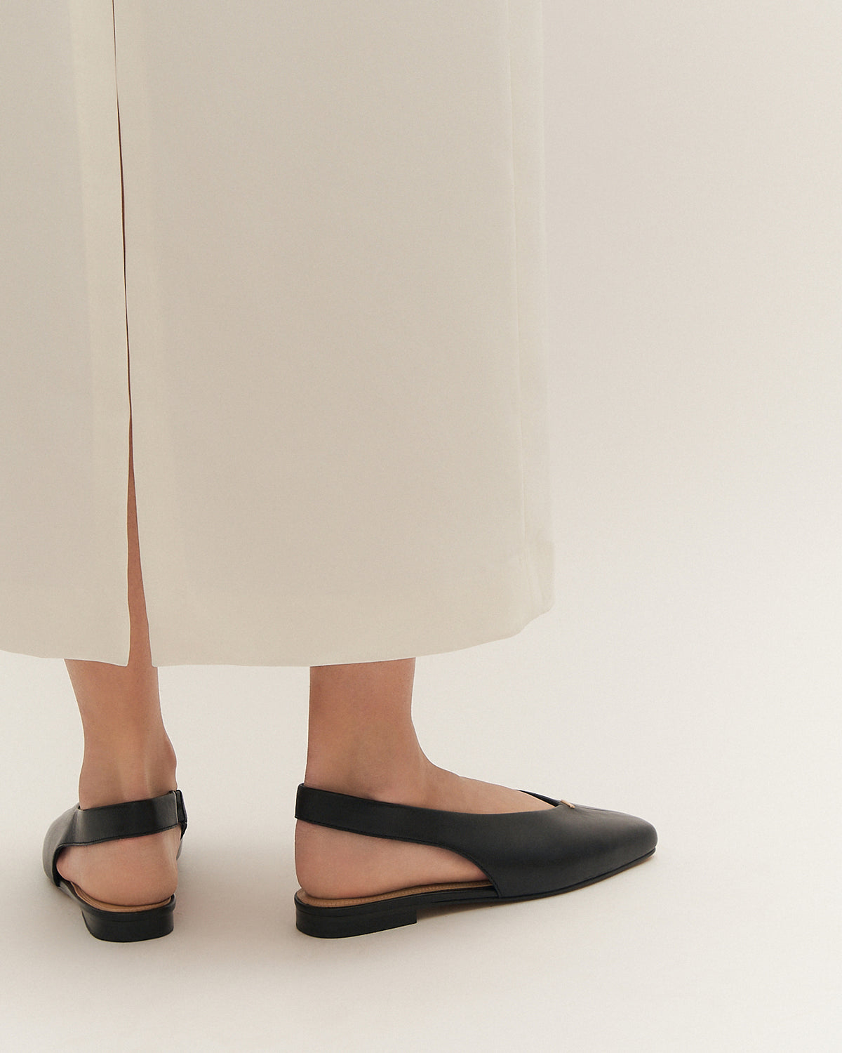 ASHLEE DRESS FLATS BLACK LEATHER