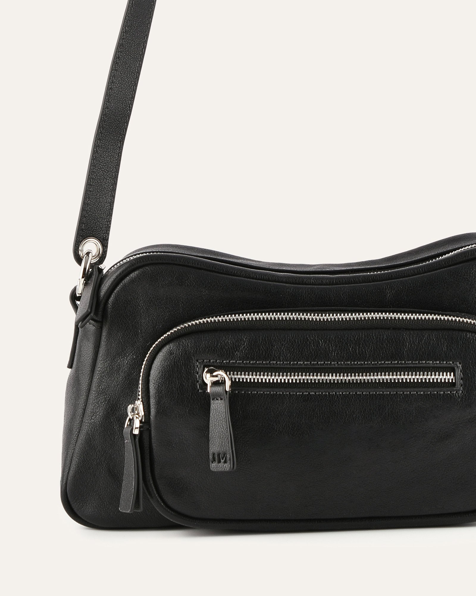 BECKY CROSSBODY BAG BLACK LEATHER image