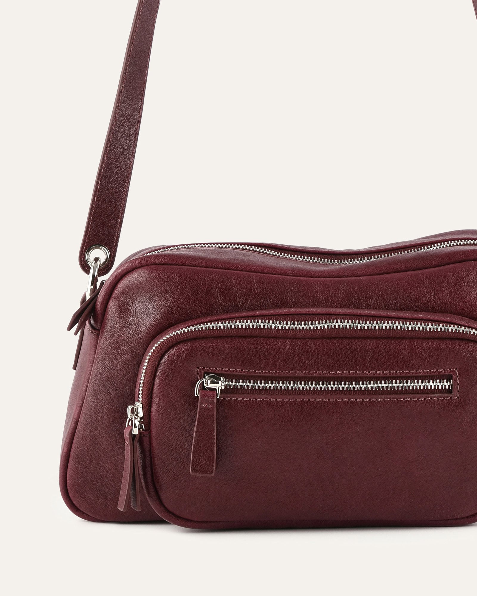 BECKY CROSSBODY BAG MERLOT LEATHER image