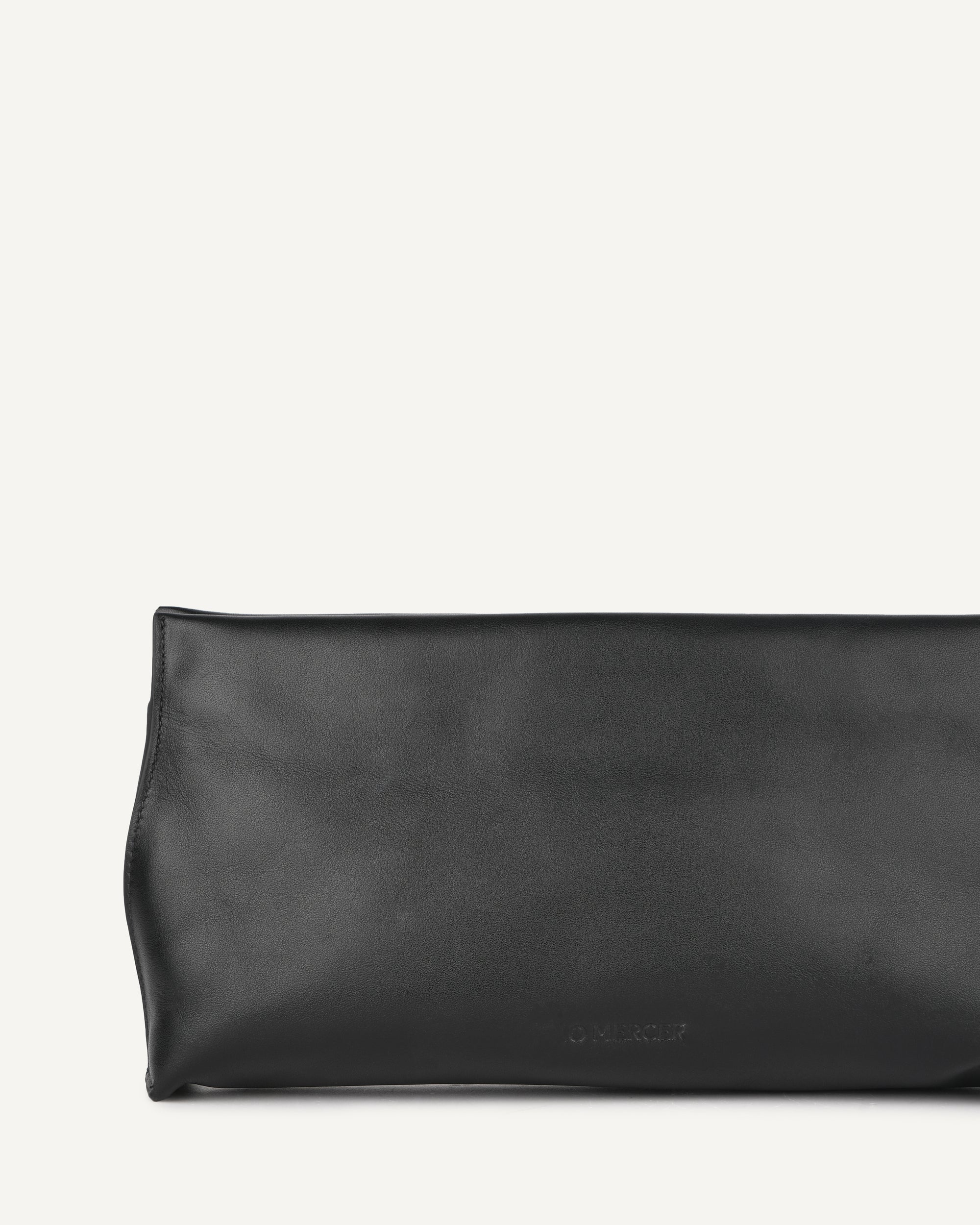 BONNIE CLUTCH BAG BLACK LEATHER image