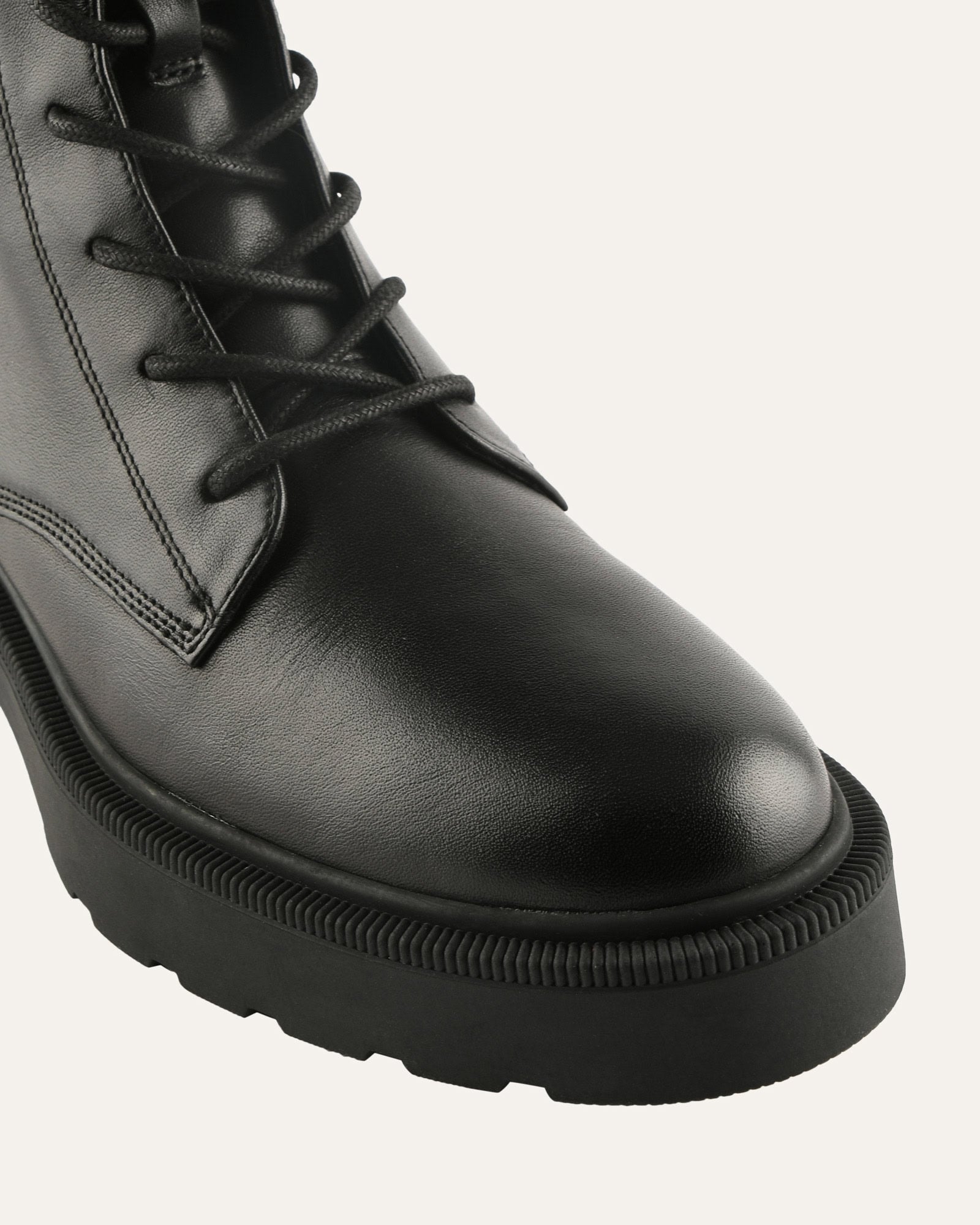 BROOKLYN FLAT ANKLE BOOT BLACK LEATHER image