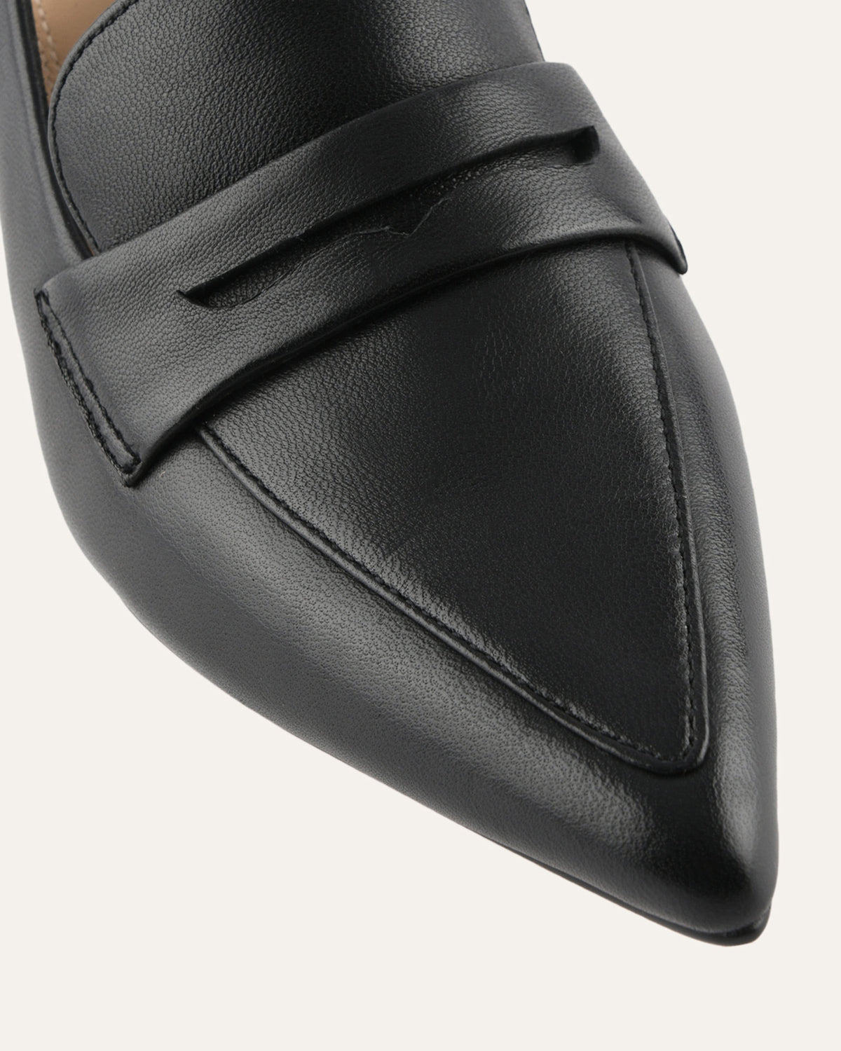 CARLTON LOW HEELS BLACK LEATHER