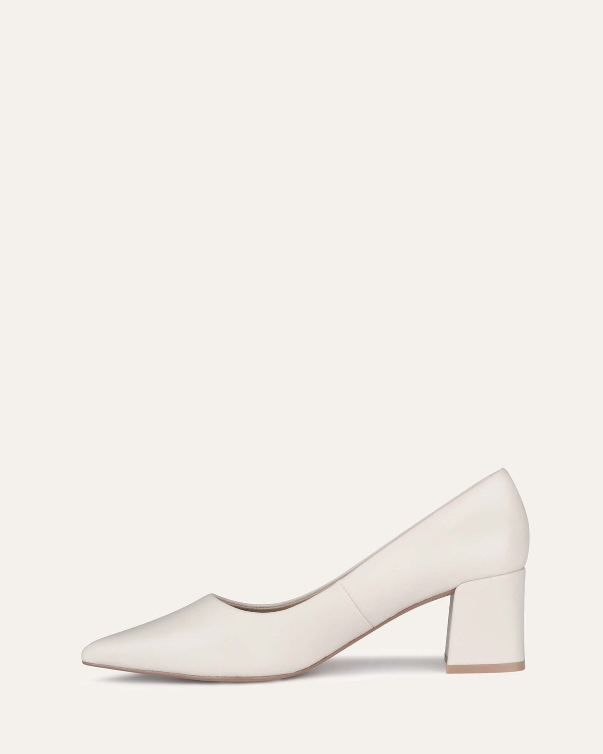 CARRINGTON LOW HEELS OFF WHITE LEATHER
