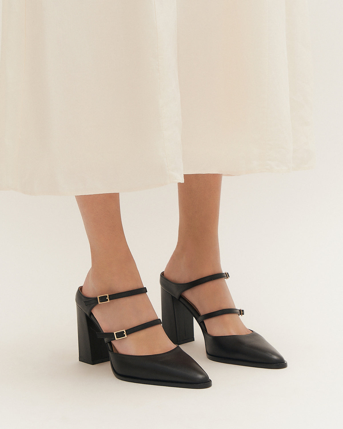 COMET HIGH HEELS BLACK LEATHER