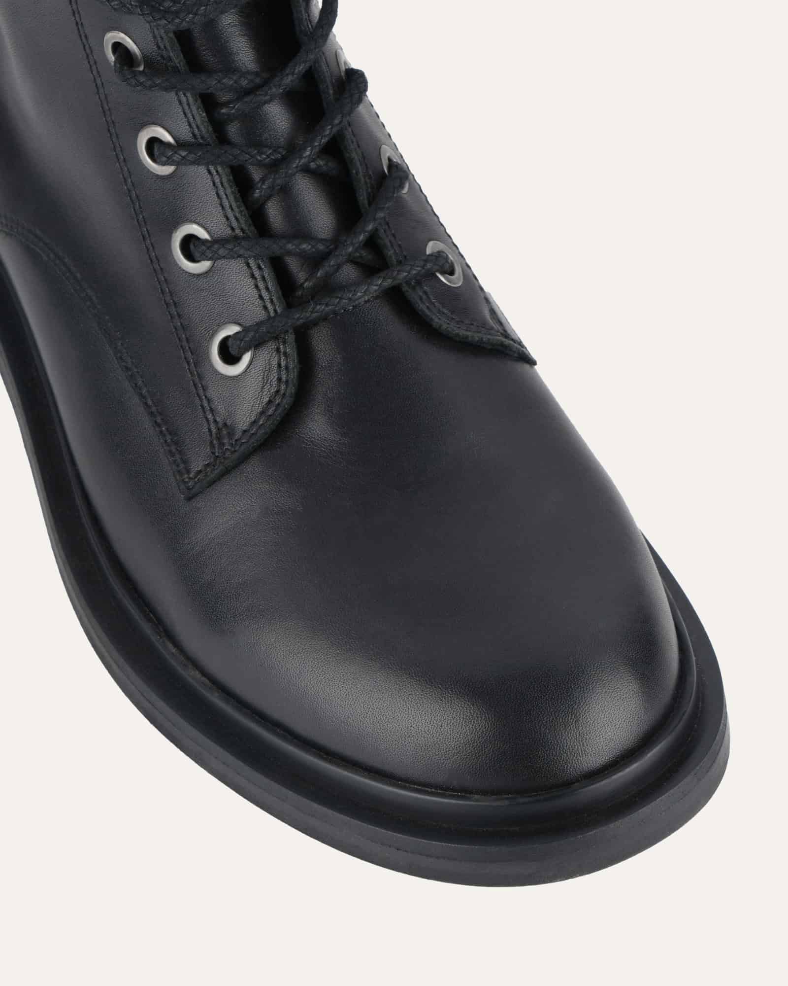 DARWIN FLAT ANKLE BOOTS BLACK LEATHER image