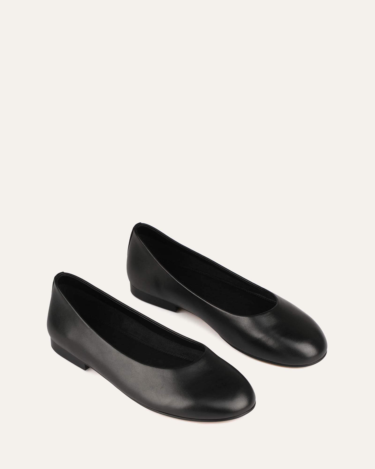 FINCH CASUAL FLATS BLACK LEATHER