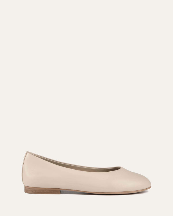 FINCH CASUAL FLATS SAND LEATHER - Jo Mercer