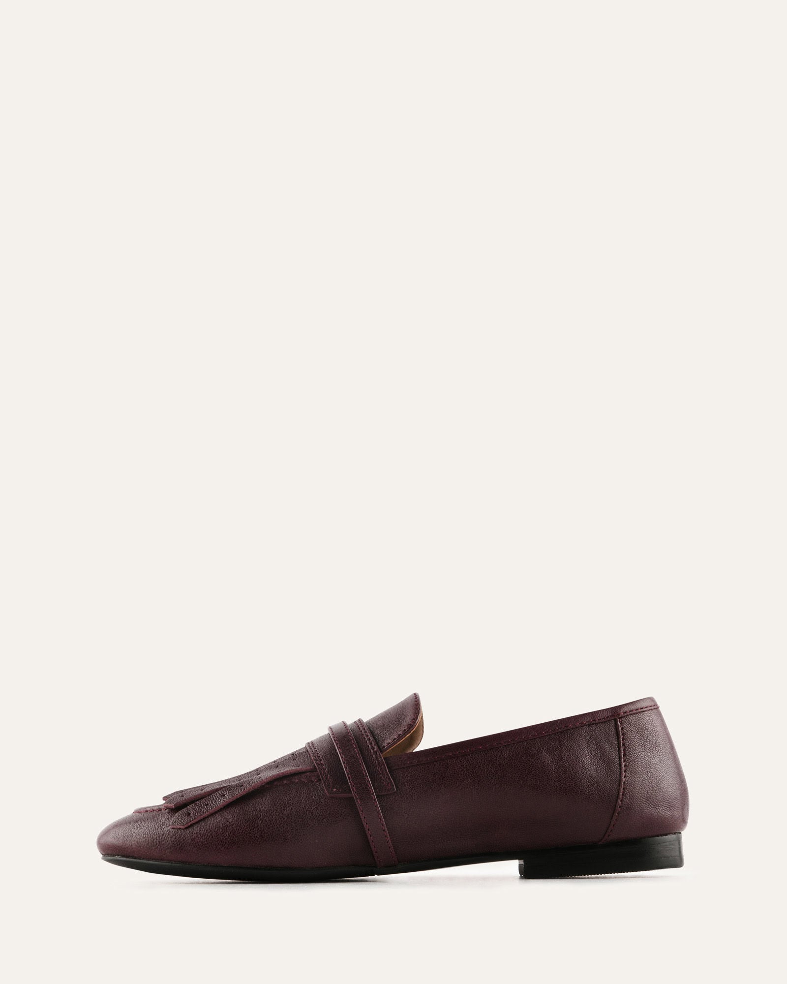FINLEY LOAFER MERLOT LEATHER image