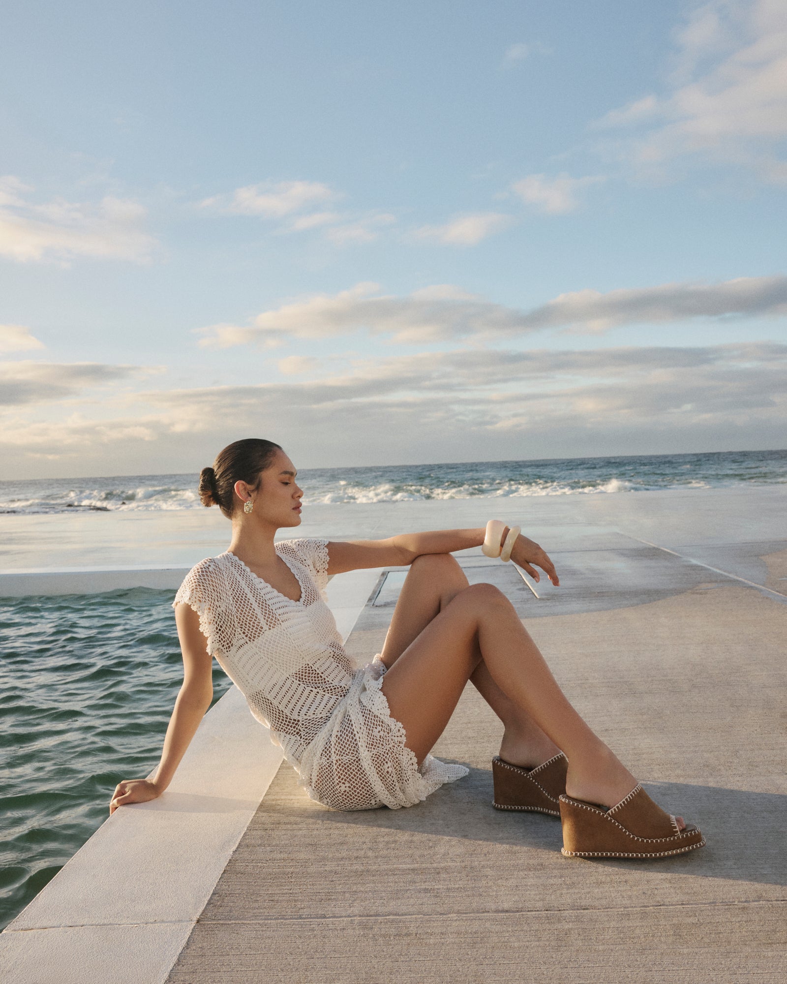 FRANKIE HIGH WEDGE SANDALS BISCUIT SUEDE image