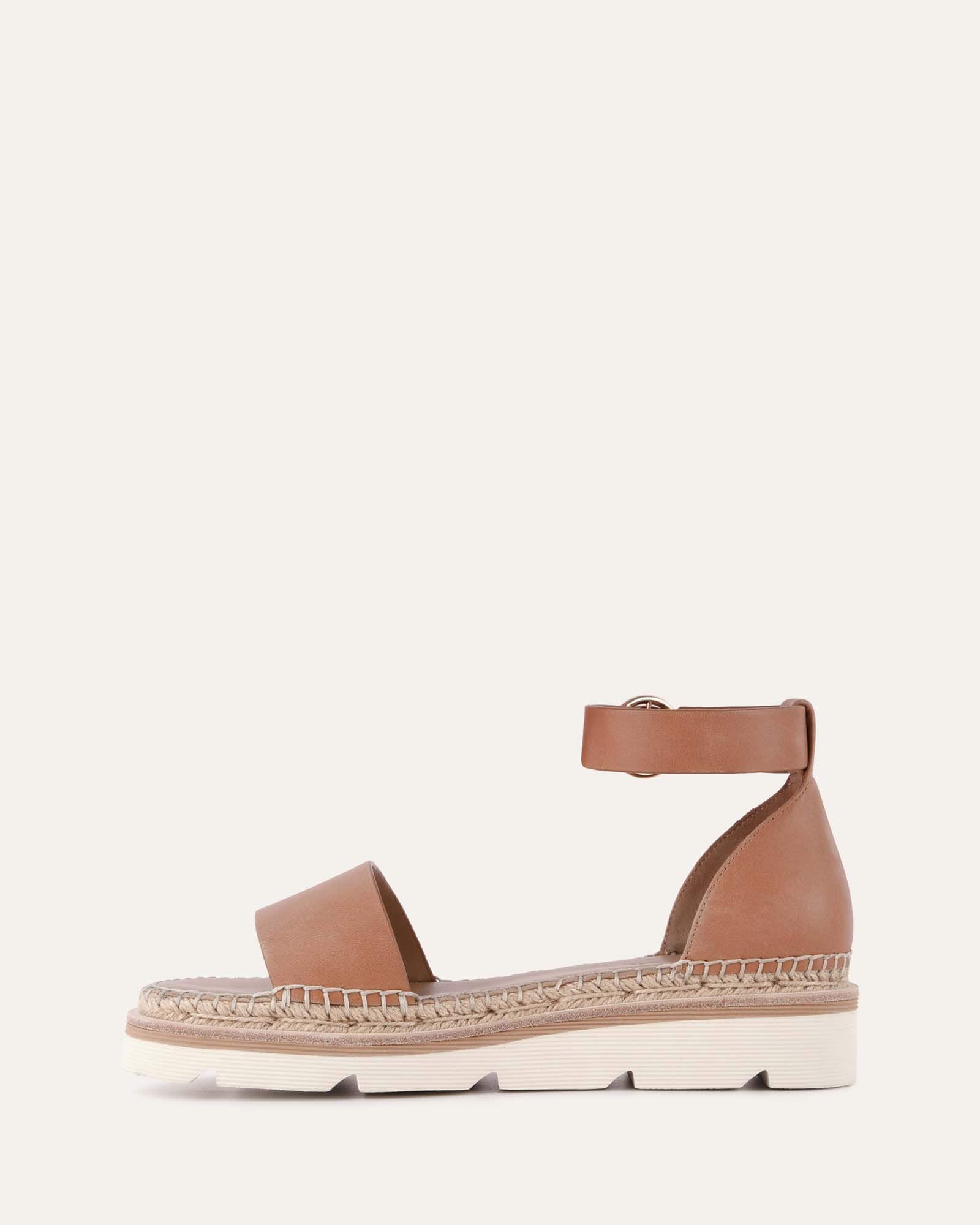 IVY FLAT SANDALS TAN LEATHER image