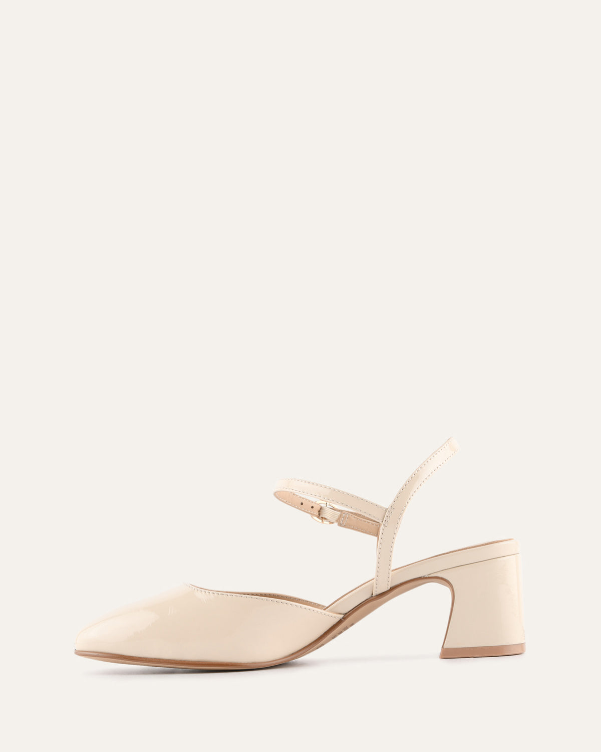 JEWEL LOW HEELS SAND PATENT
