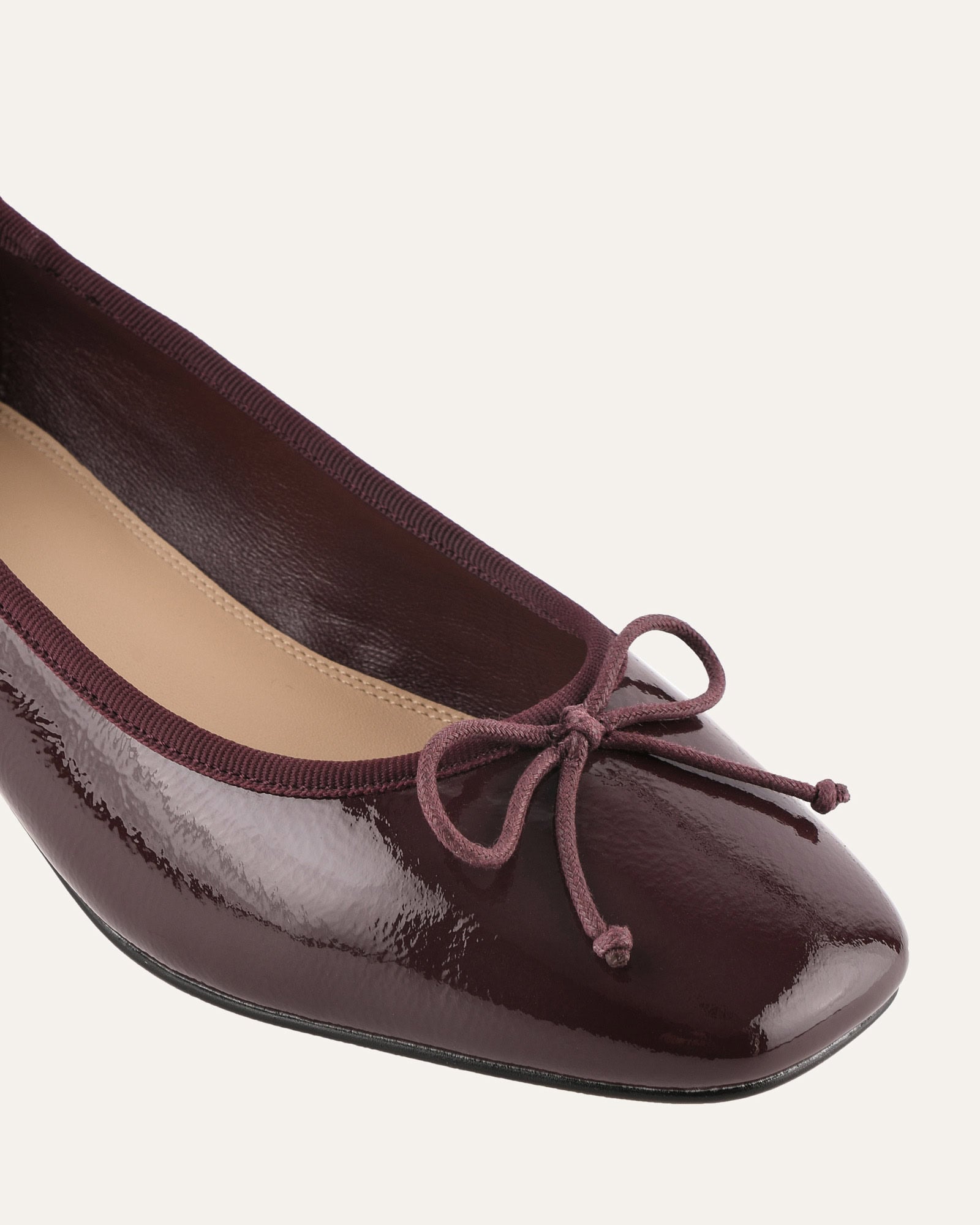 LARA LOW HEELS MERLOT CRINKLE PATENT image