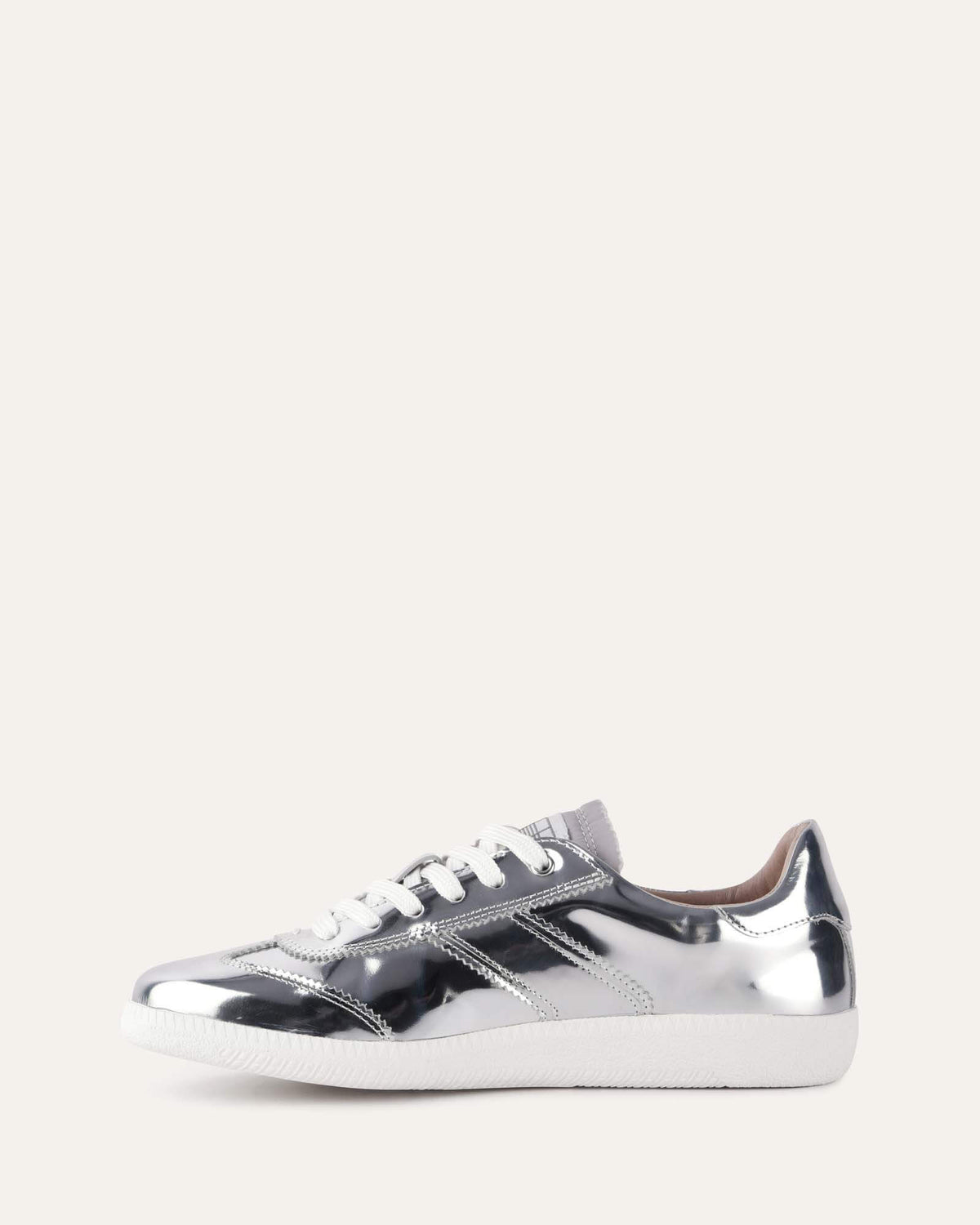 LOLA SNEAKERS SILVER PATENT