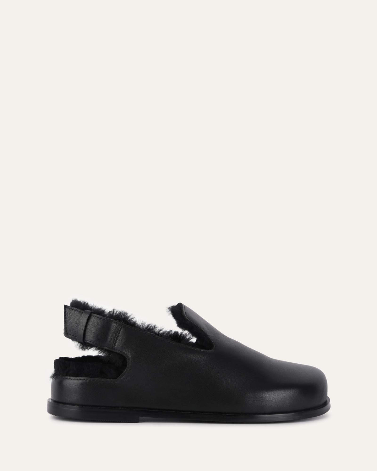 MEREDITH CASUAL FLATS BLACK LEATHER