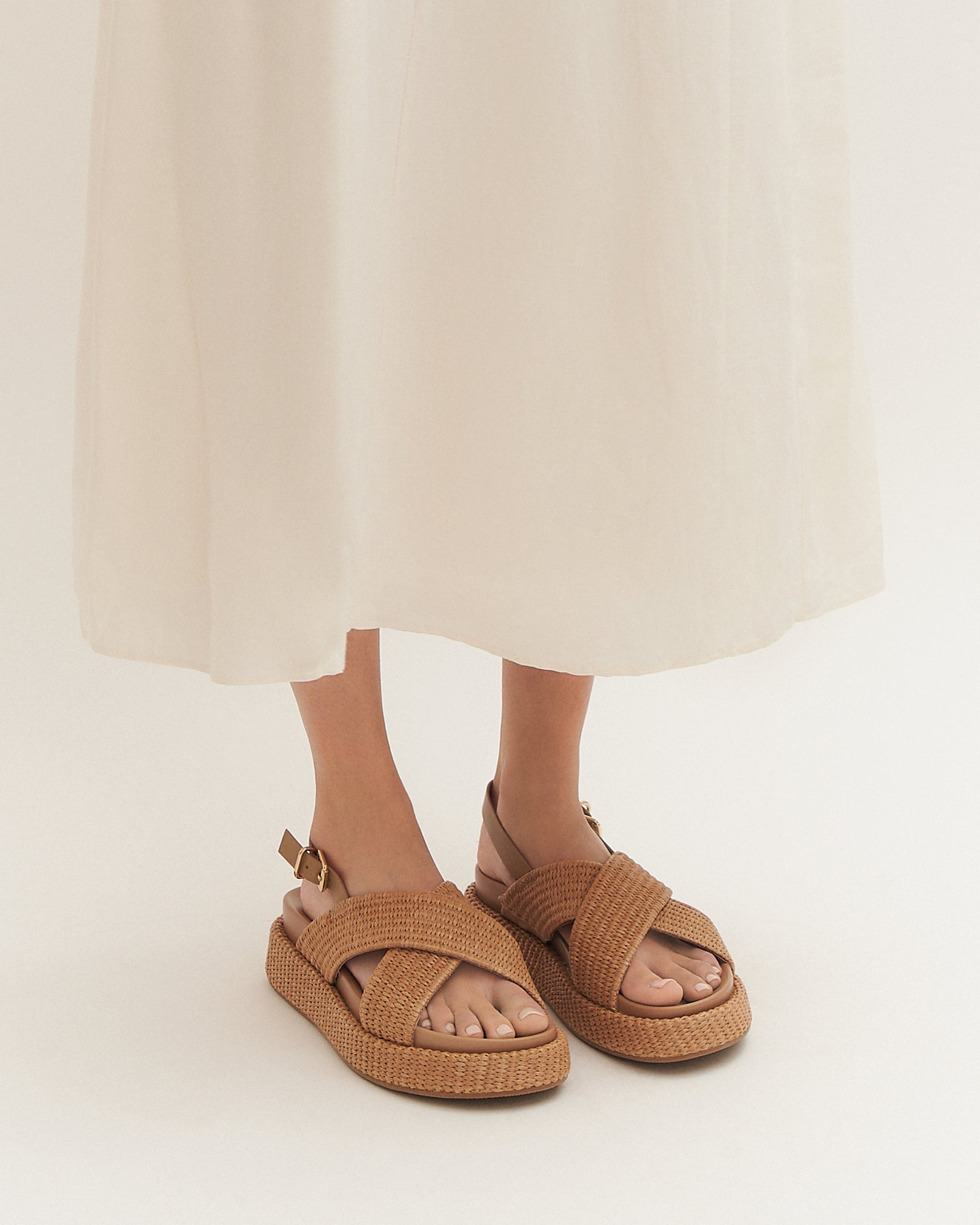 MIKEY FLAT SANDALS TAN RAFFIA image