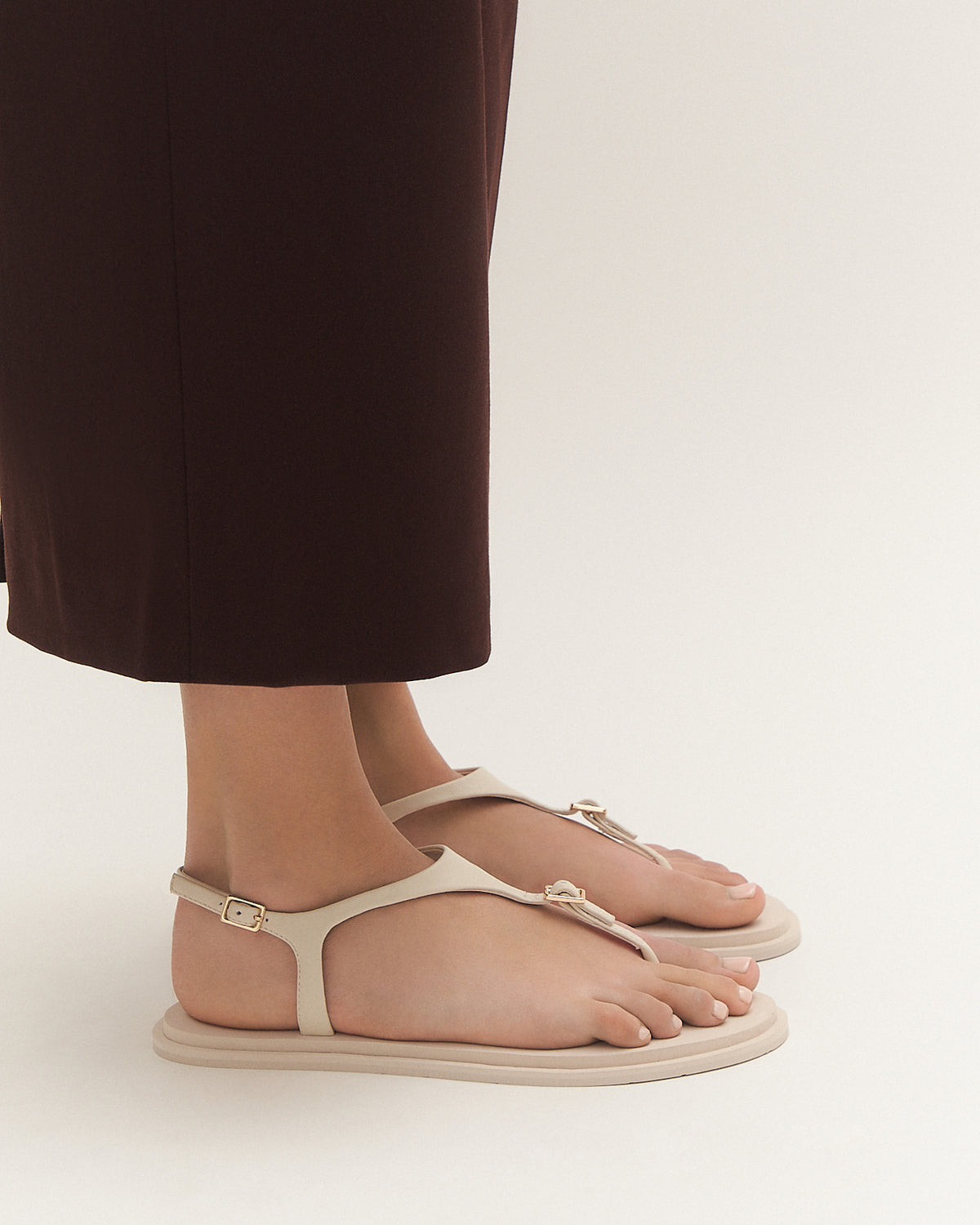 MIRO FLAT SANDALS OFF WHITE LEATHER