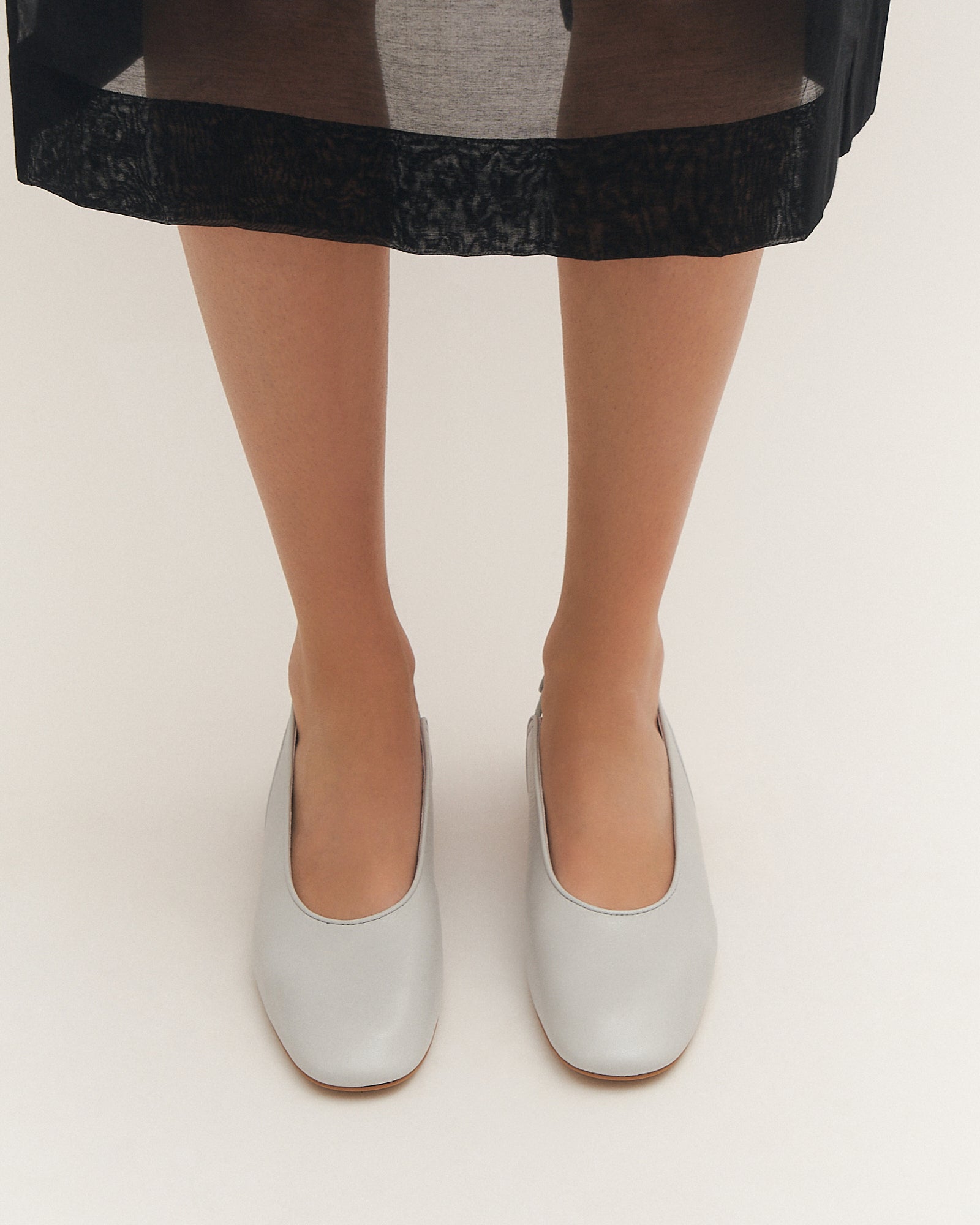 ORBIT LOW HEELS DUSK BLUE LEATHER image