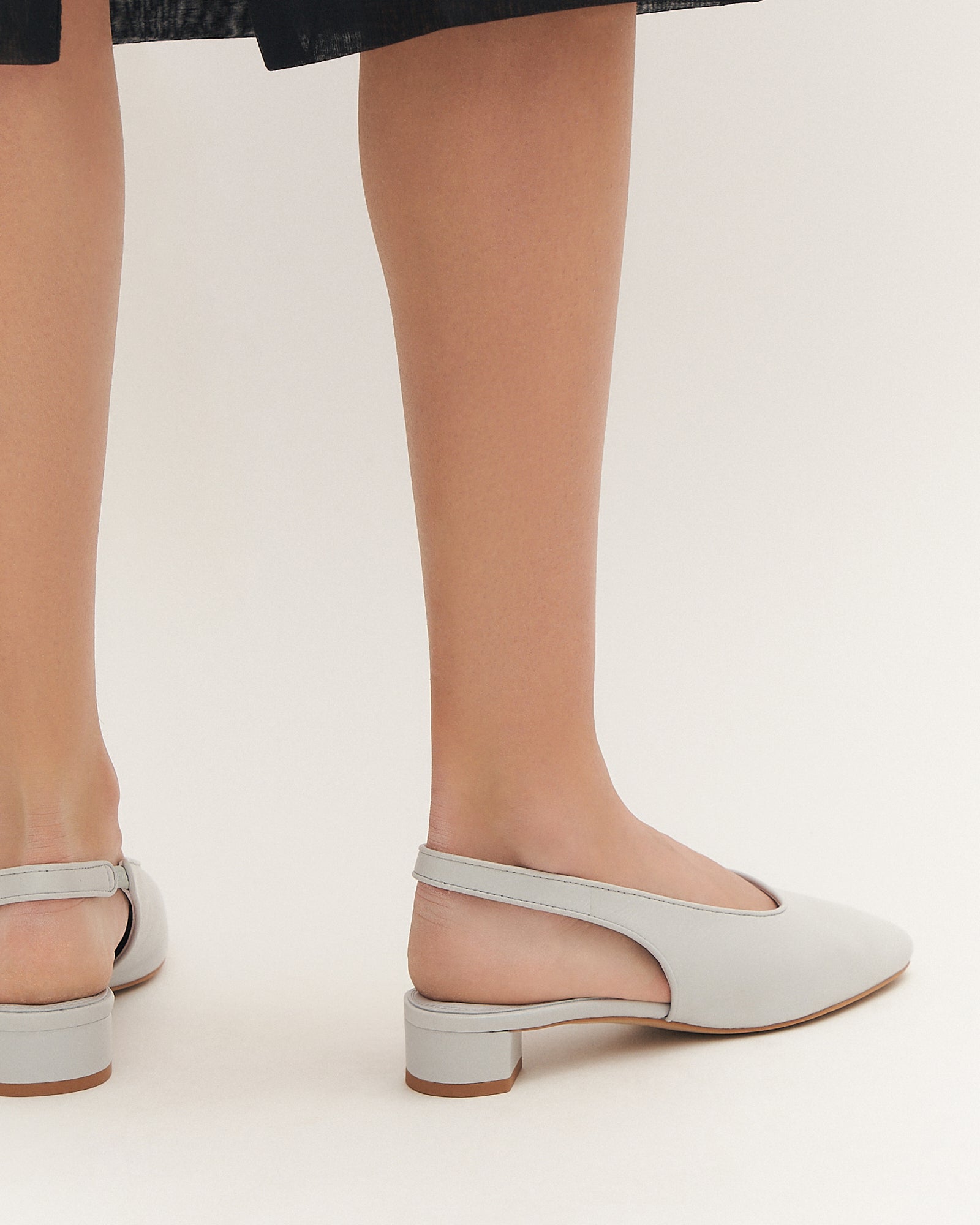 ORBIT LOW HEELS DUSK BLUE LEATHER image