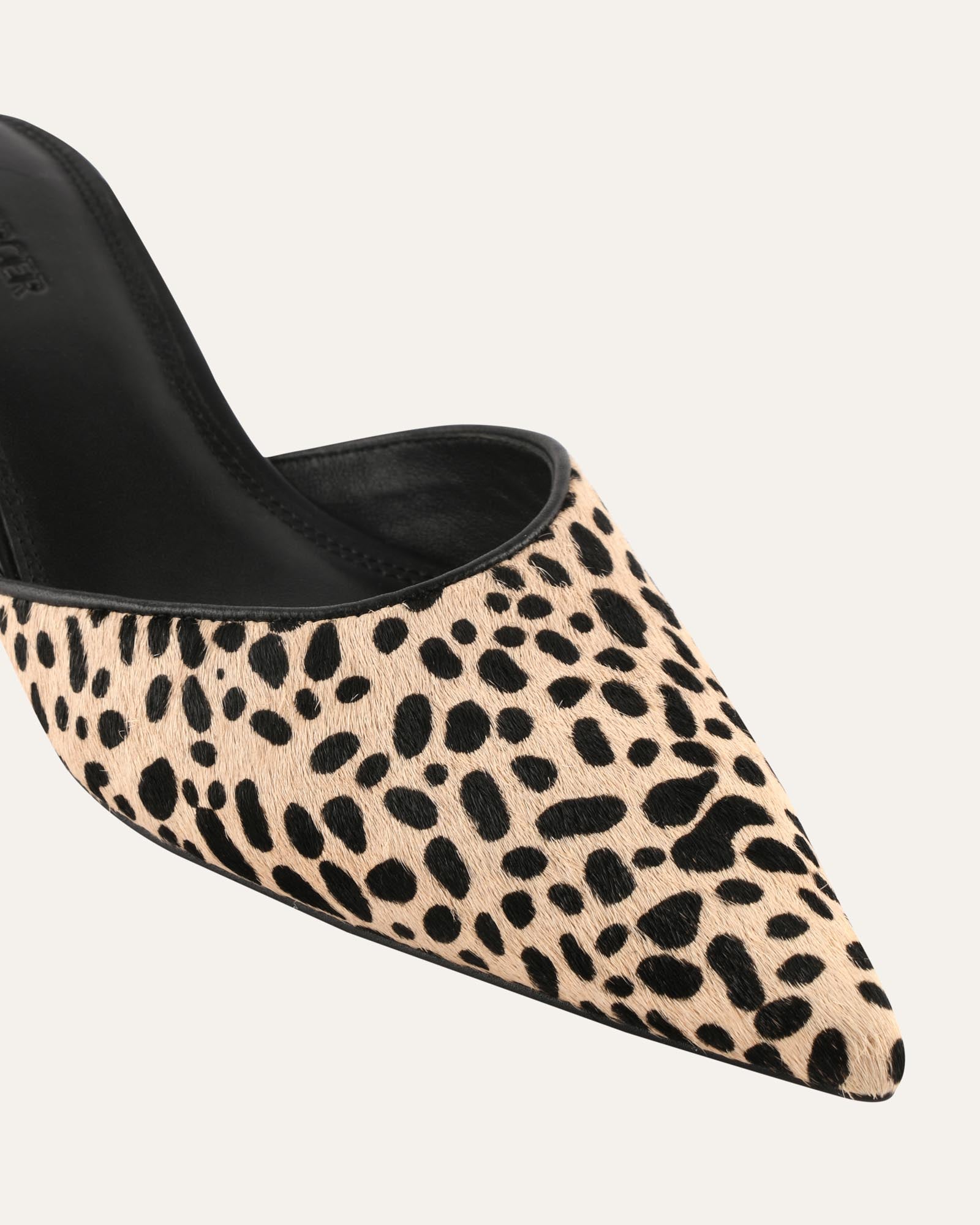 PAIGE LOW HEELS NATURAL SPOT image