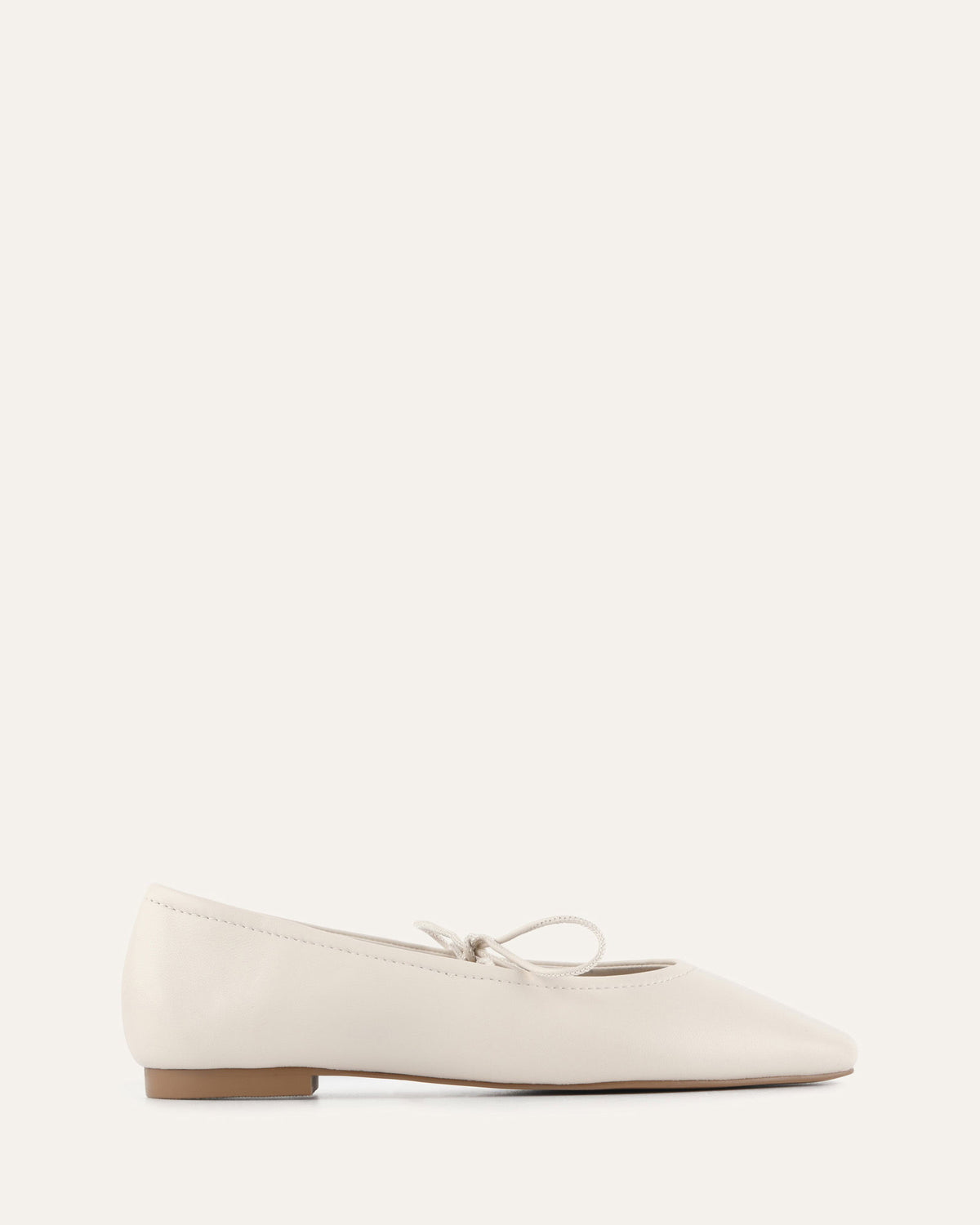 PETAL CASUAL FLATS OFF WHITE LEATHER