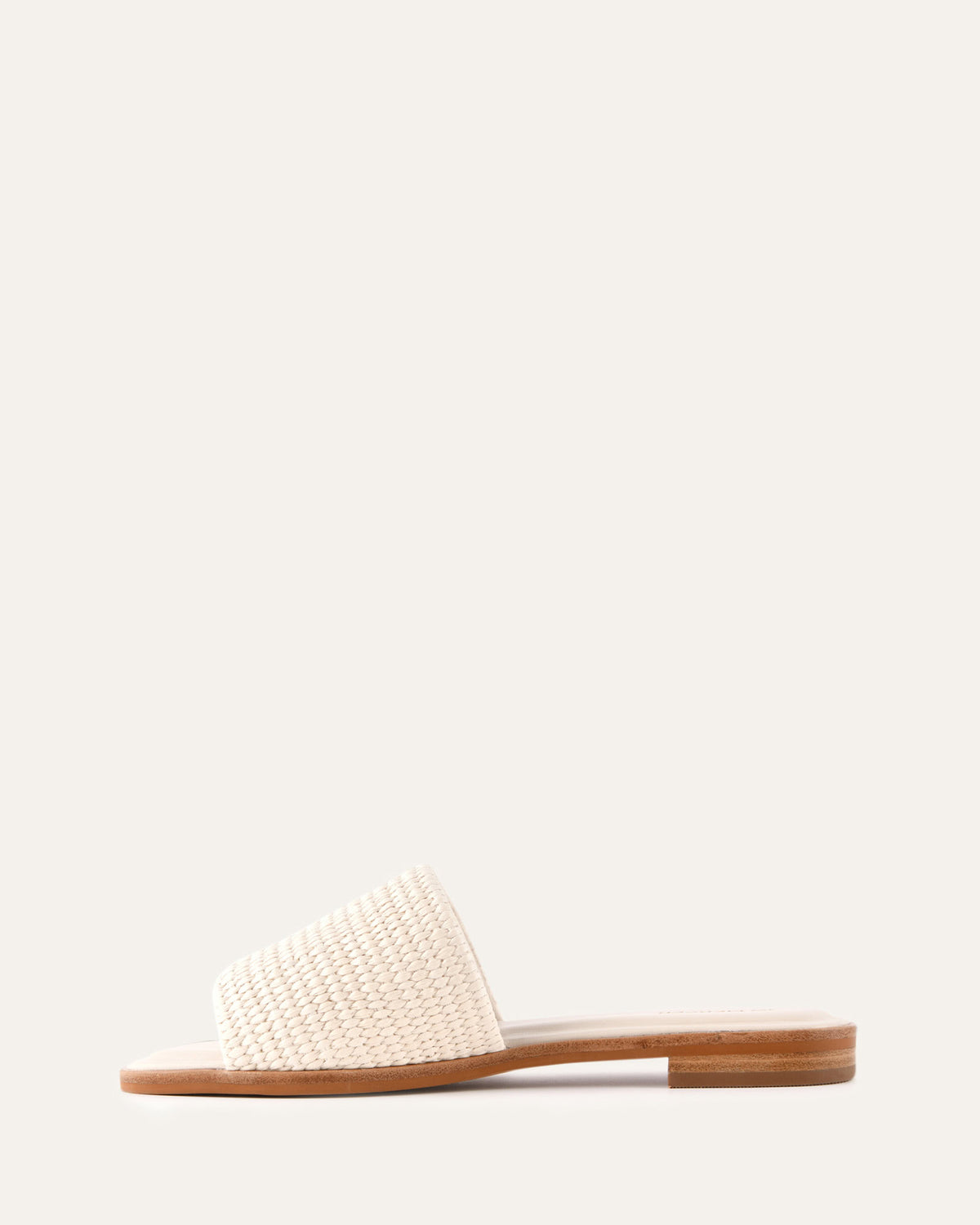 PICASSO FLAT SLIDES OFF WHITE RAFFIA