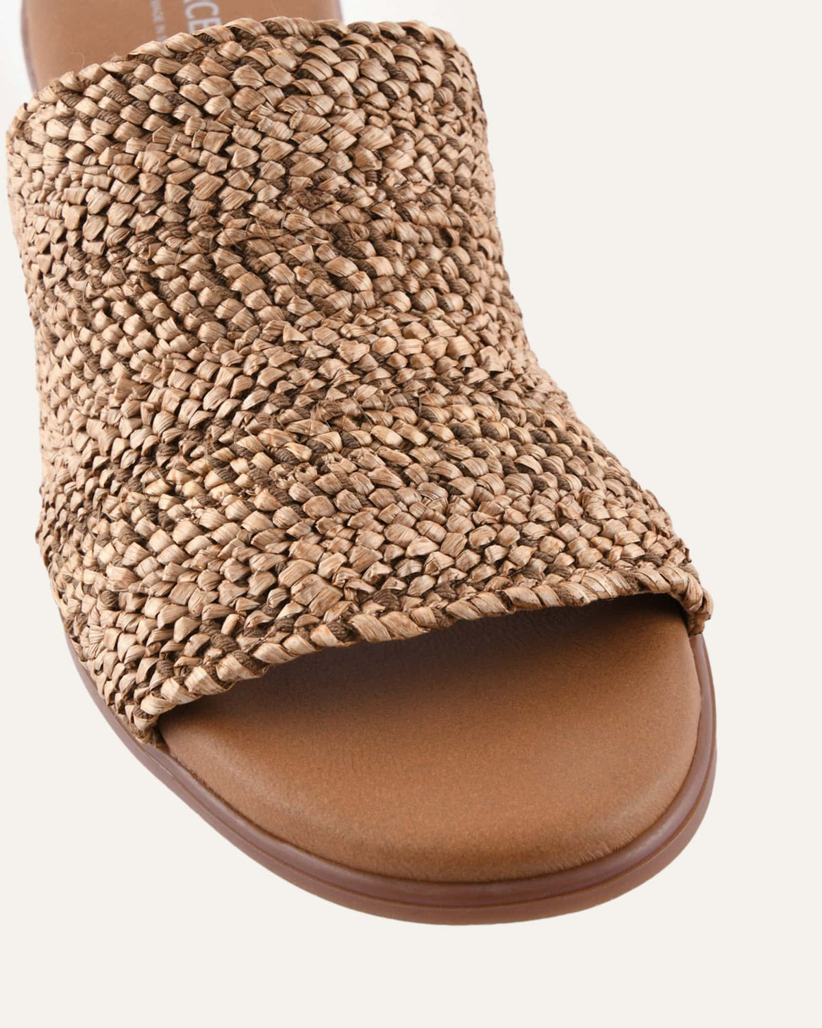 RIPLEY LOW HEEL SANDALS TAN RAFFIA