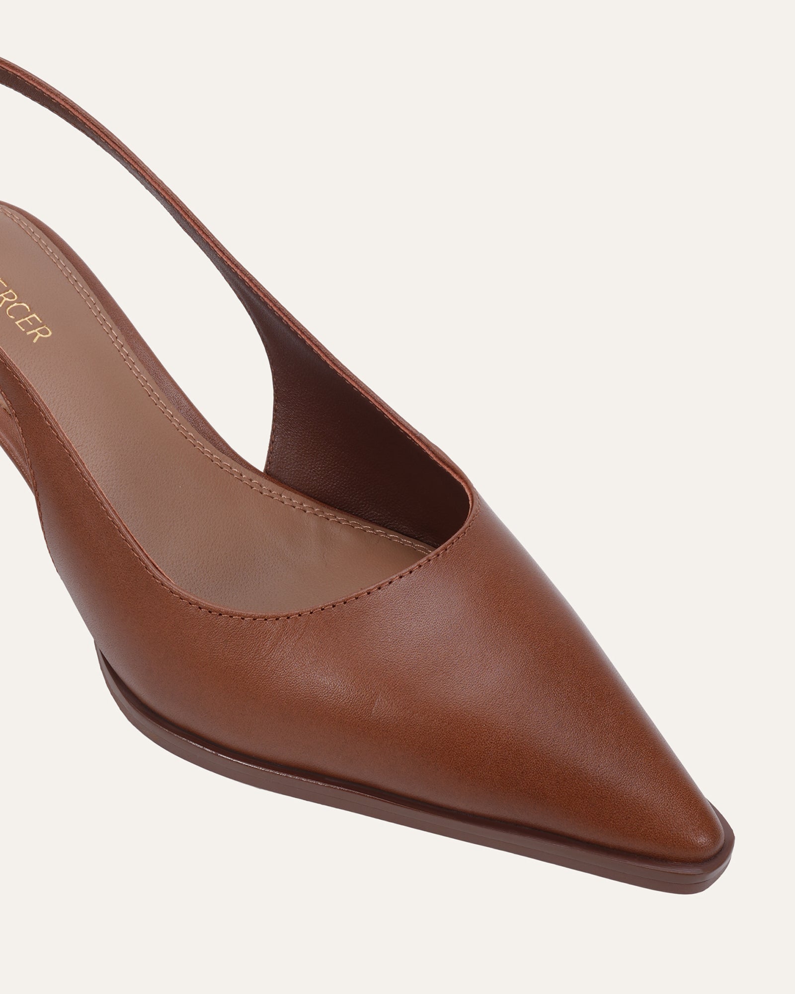 ROMEO LOW HEELS PECAN LEATHER image