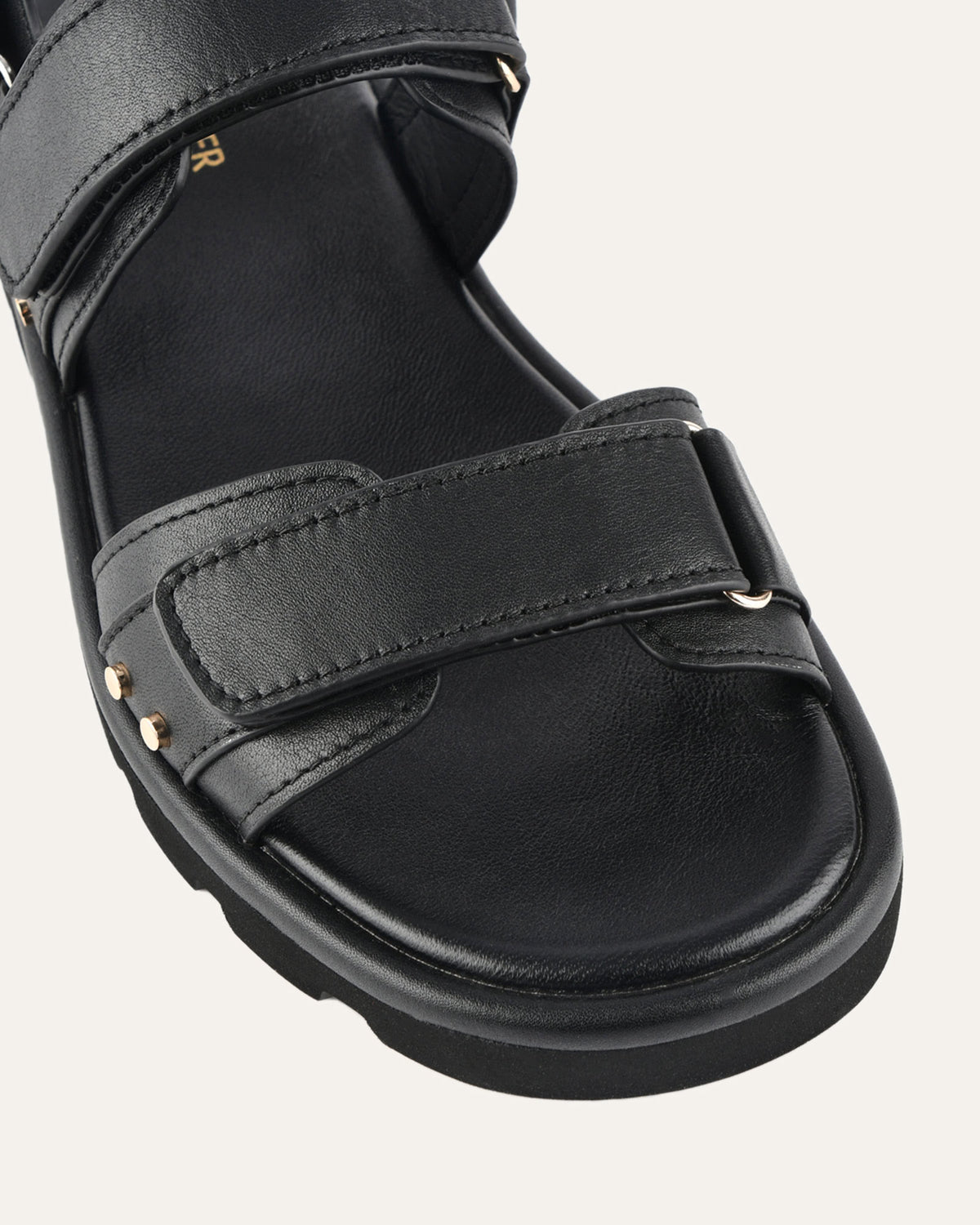 RUFUS FLAT SANDALS BLACK LEATHER