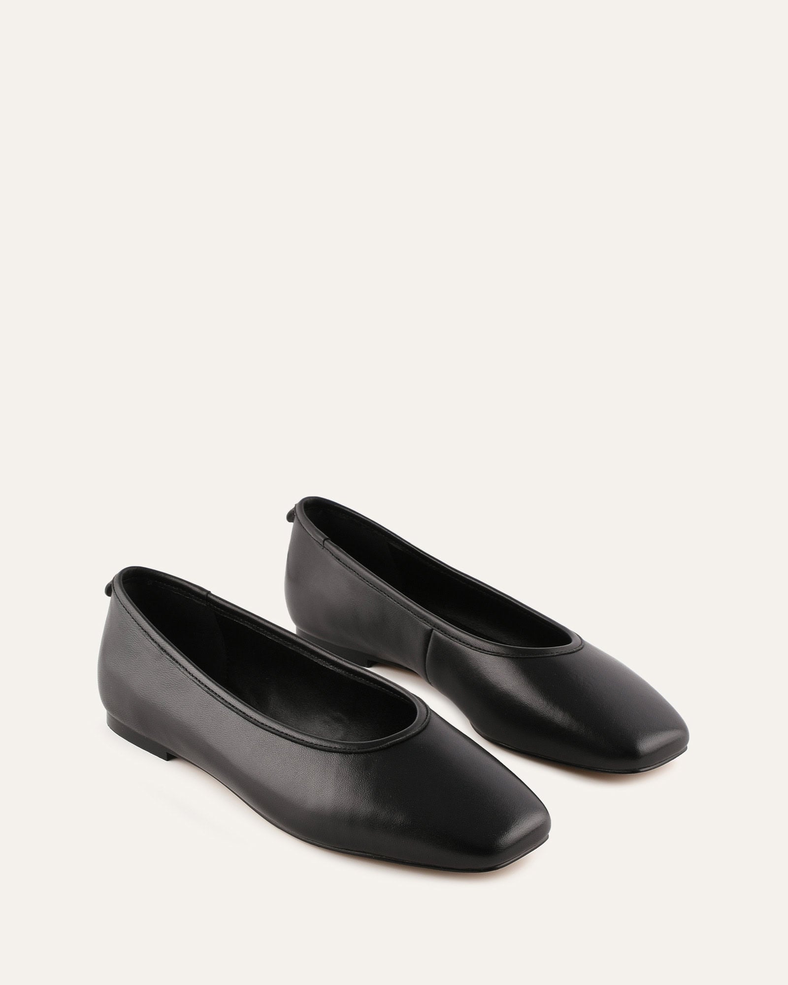 SERENA CASUAL FLATS BLACK LEATHER image