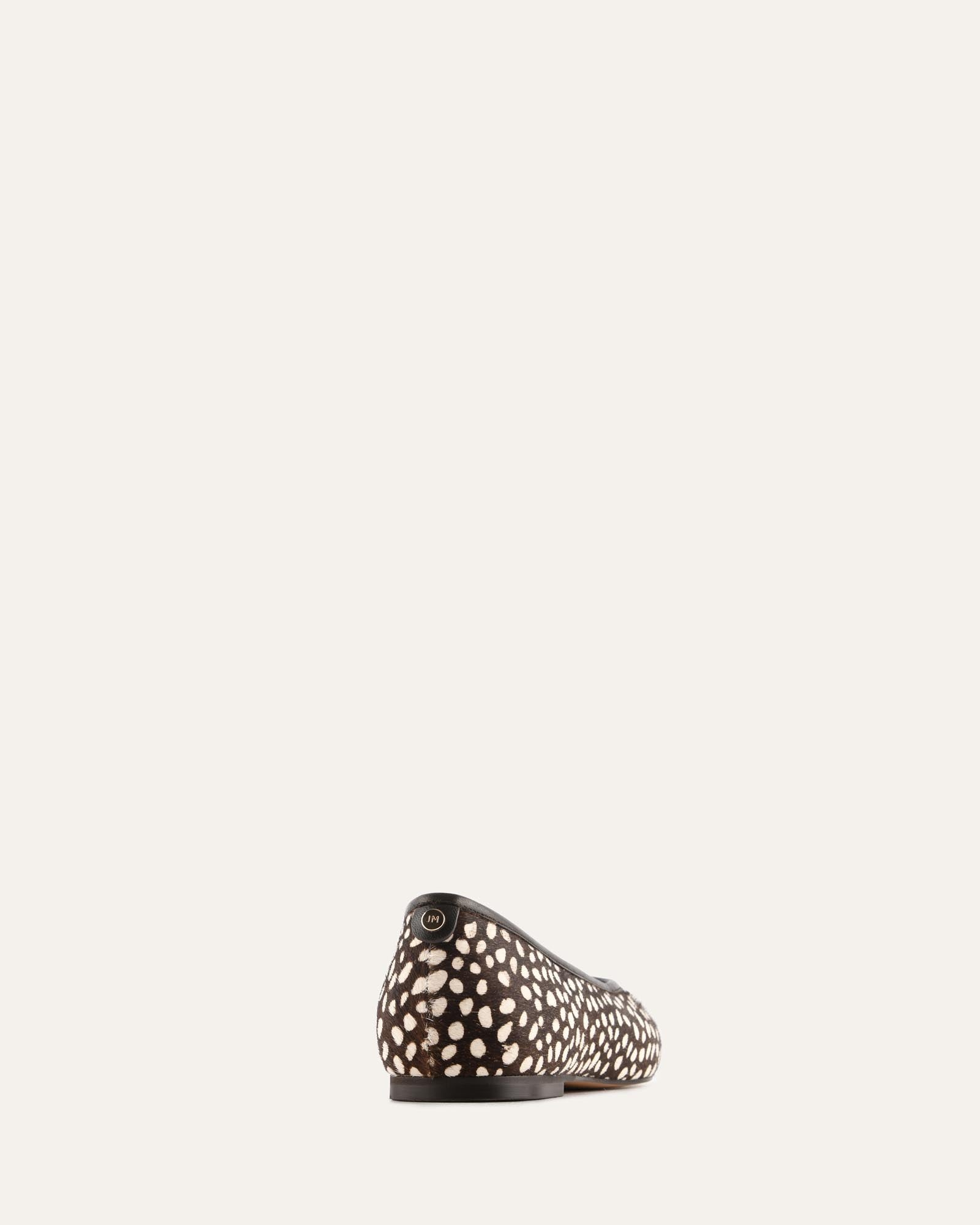 SERENA CASUAL FLATS WALNUT SPOT image