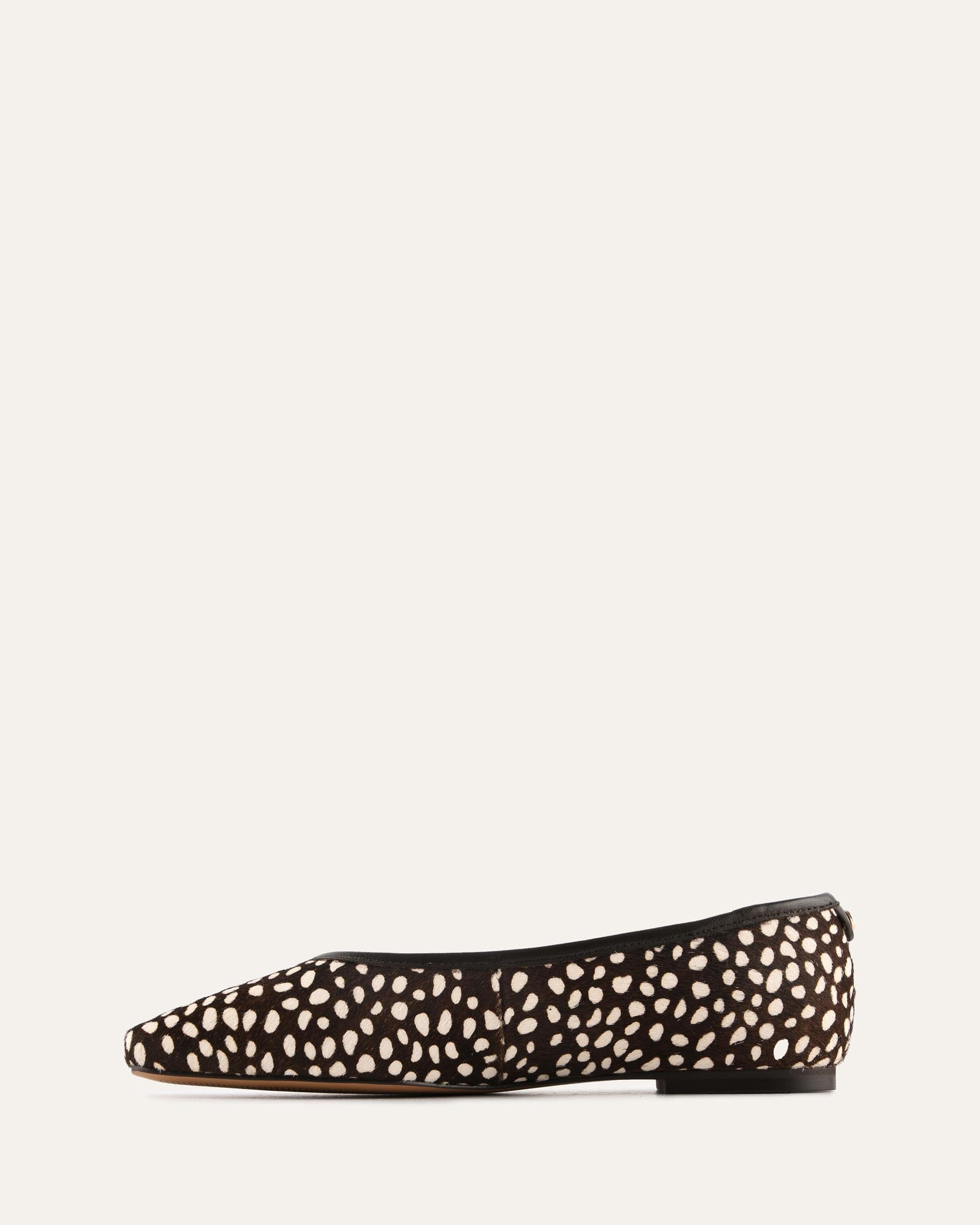 SERENA CASUAL FLATS WALNUT SPOT image