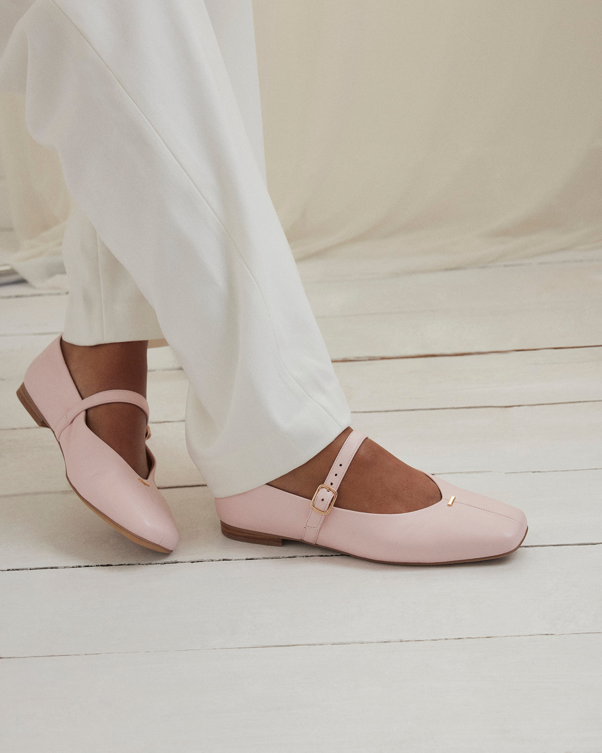 APRIL CASUAL FLATS SOFT PINK LEATHER