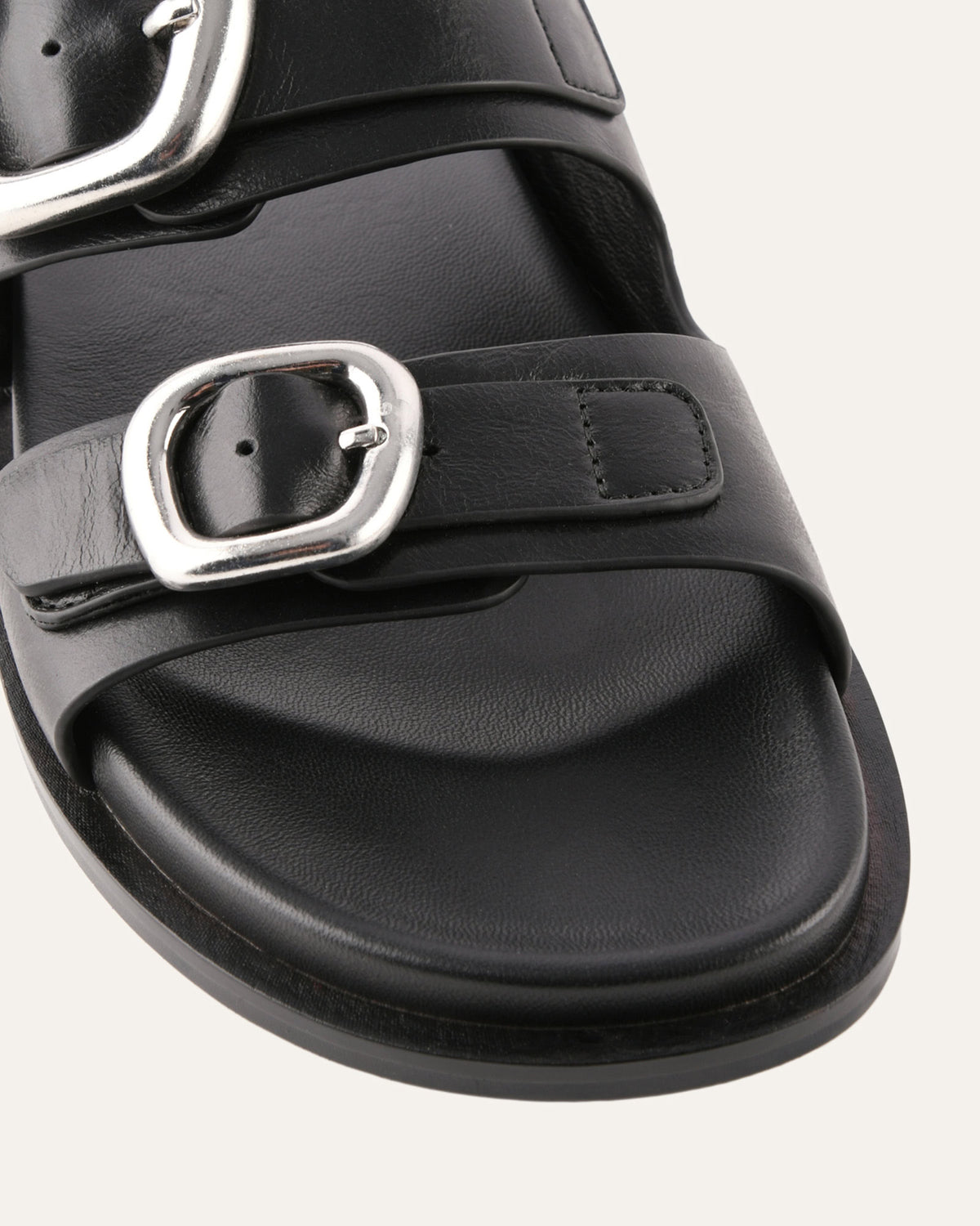 SOL FLAT SANDALS BLACK LEATHER