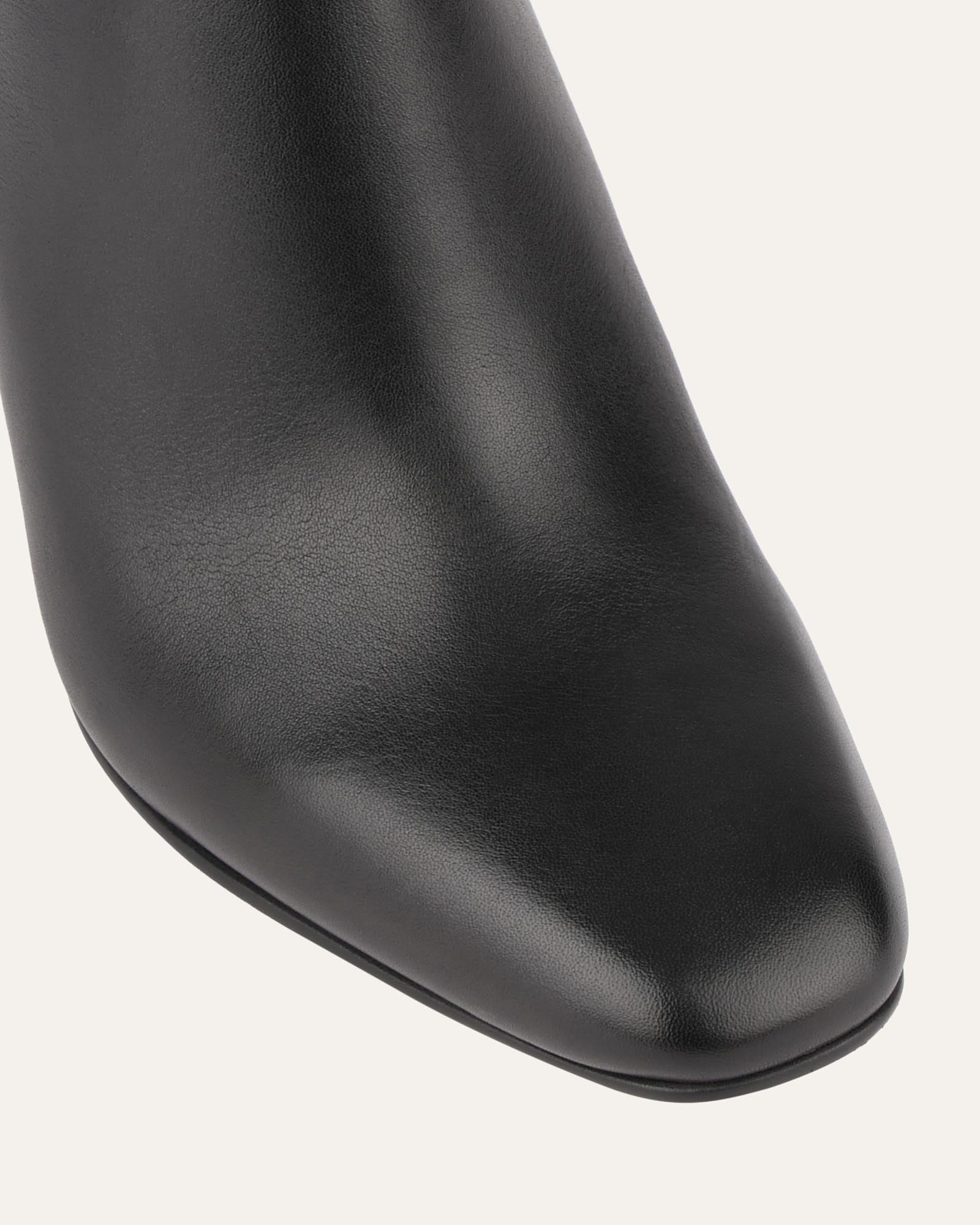 STORMI KNEE BOOTS BLACK LEATHER image