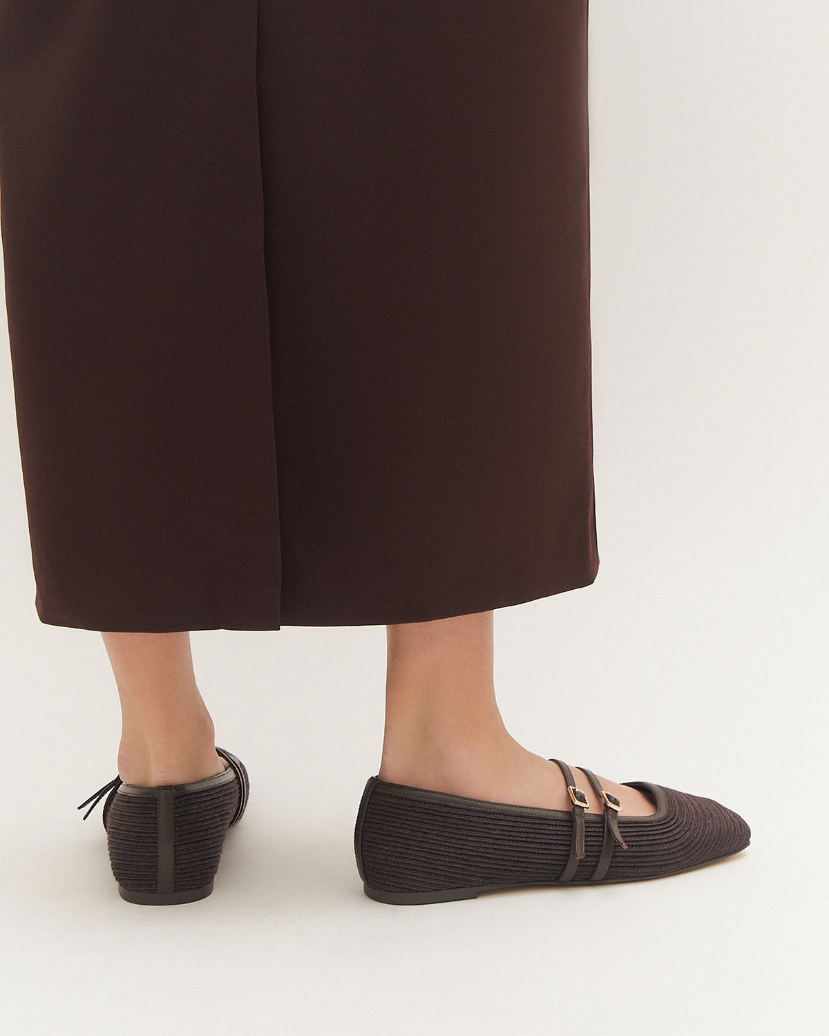 SULLIVAN BALLET FLATS BITTER CHOC RAFFIA