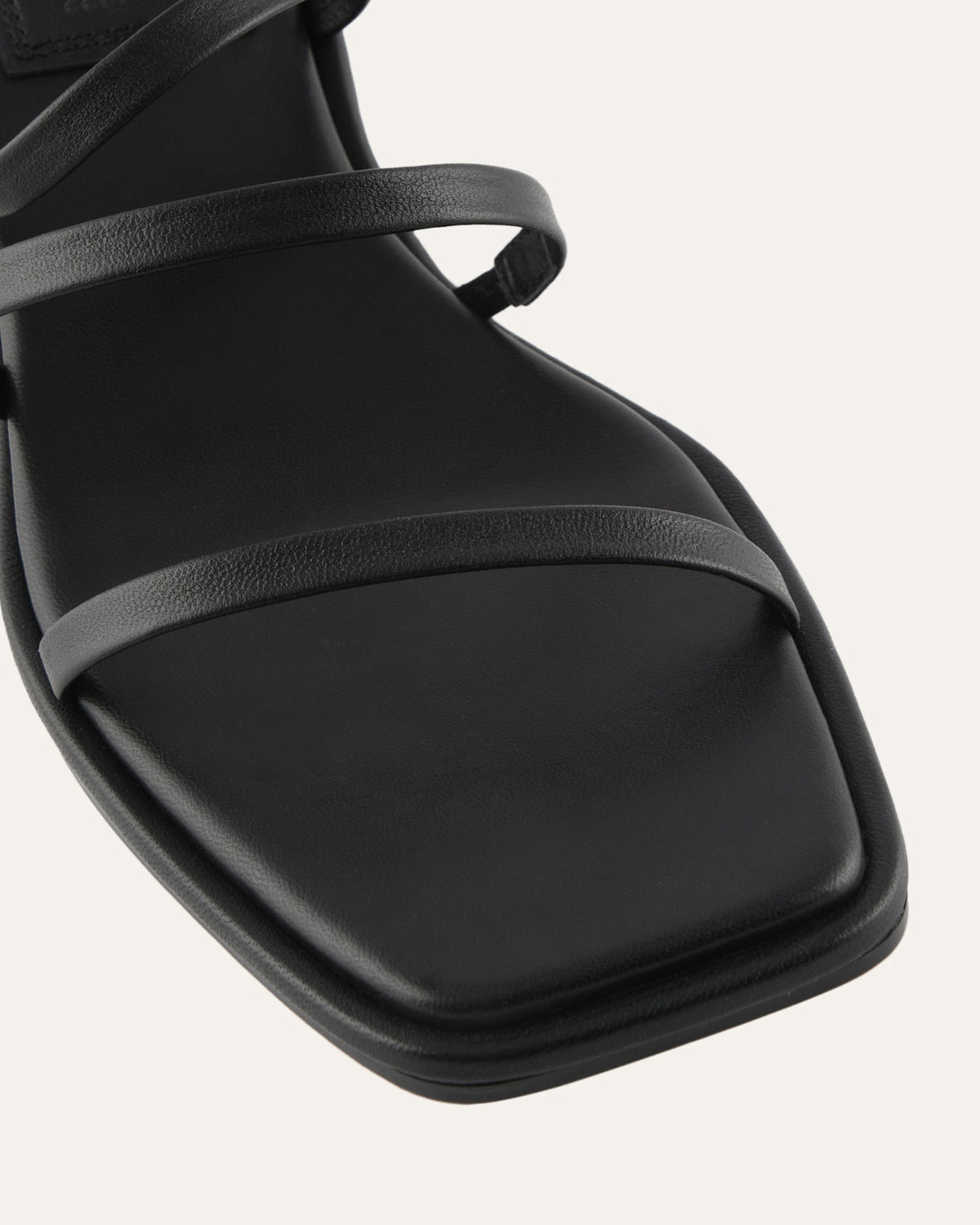 TUCKER MID HEEL SANDALS BLACK LEATHER