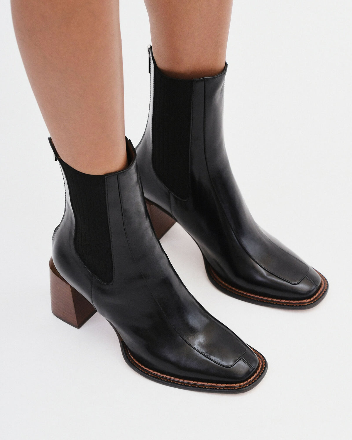 DEVINA MID ANKLE BOOTS BLACK LEATHER
