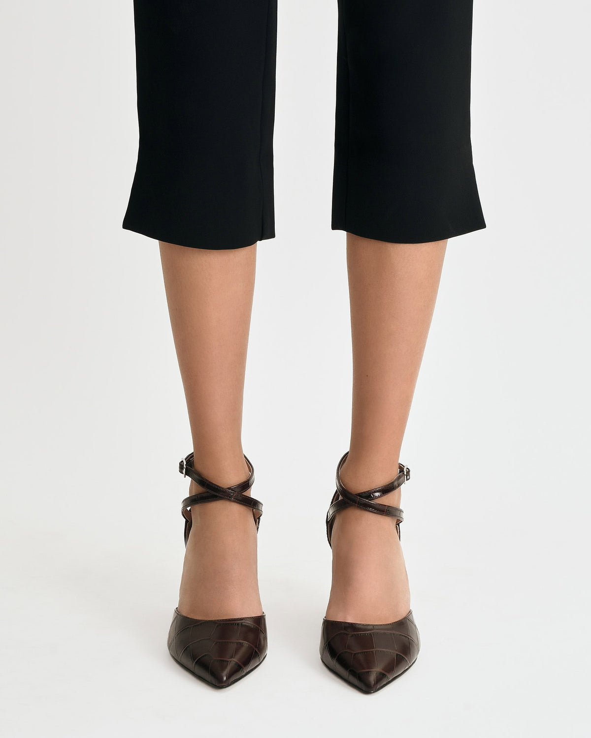ALMA MID HEELS MAHOGANY CROC