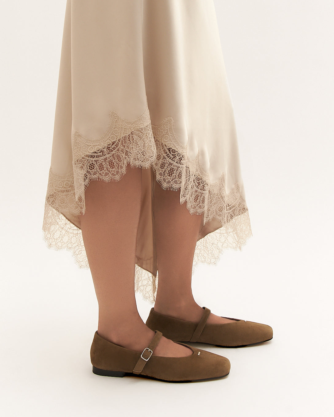 APRIL CASUAL FLATS OLIVE SUEDE