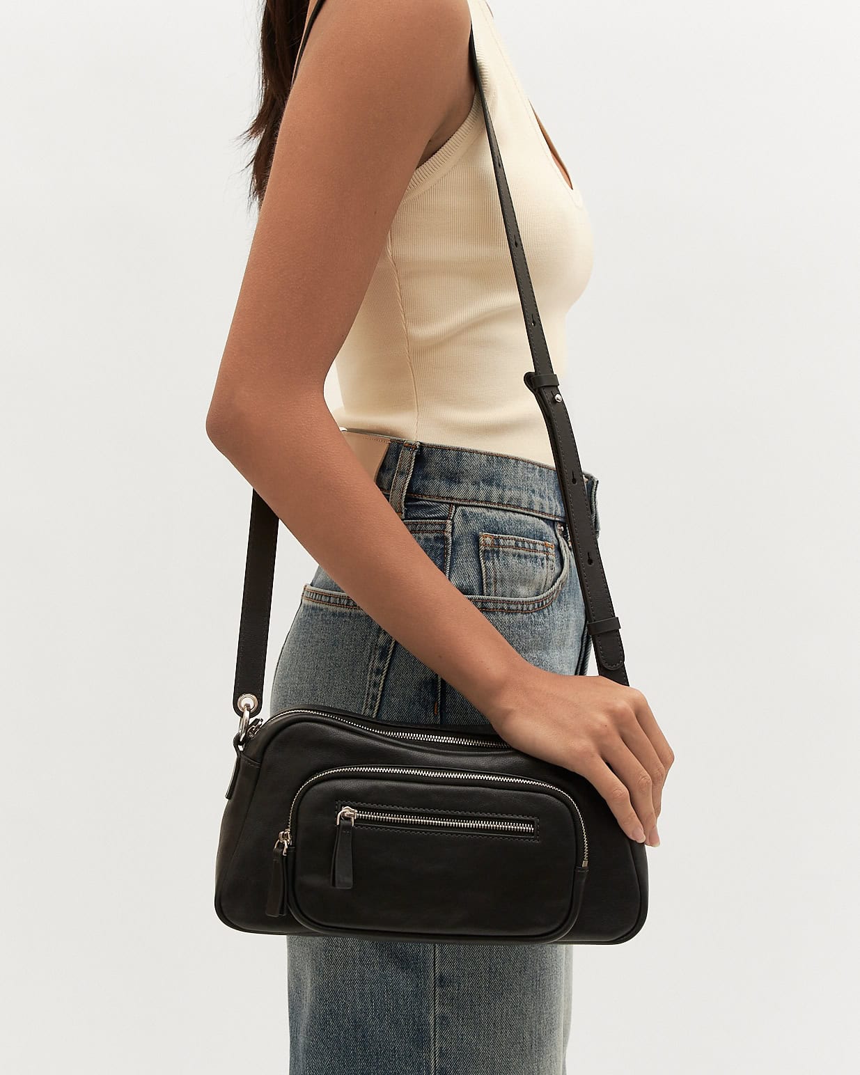 BECKY CROSSBODY BAG BLACK LEATHER image