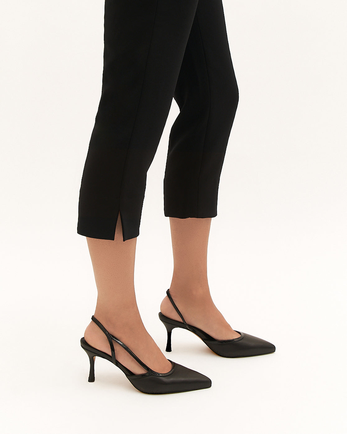 BECK MID HEELS BLACK LEATHER image