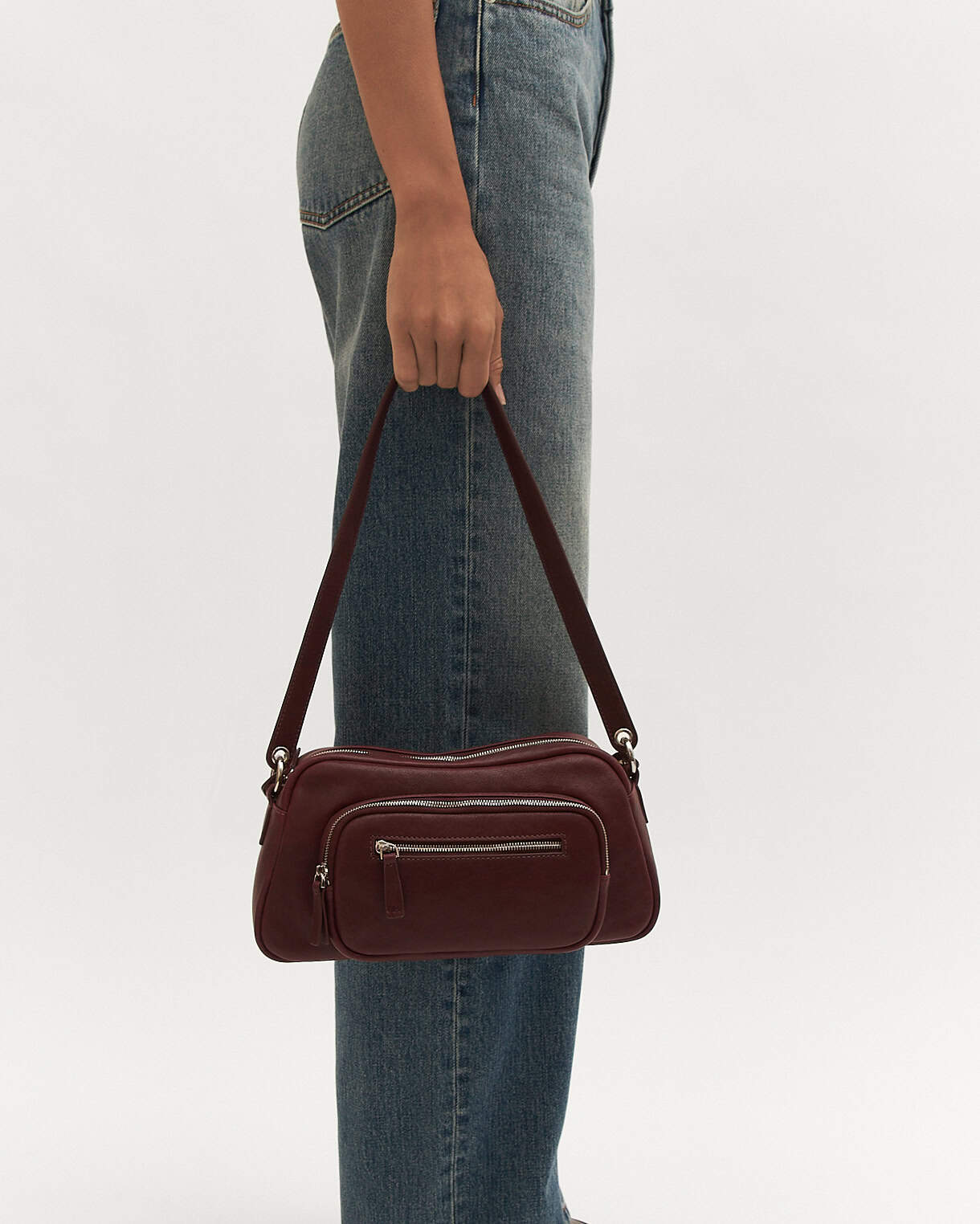 BECKY CROSSBODY BAG MERLOT LEATHER image