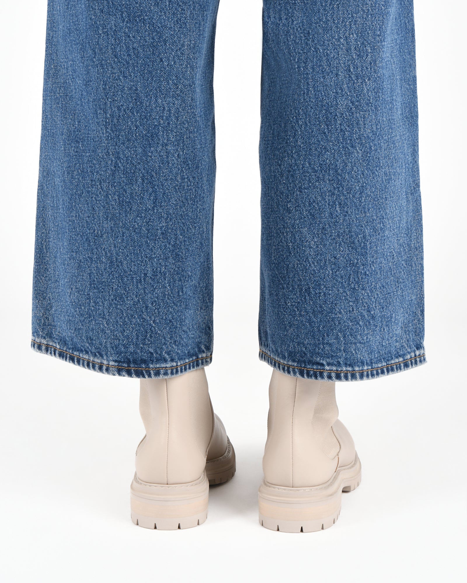 BLOOM FLAT ANKLE BOOTS BONE LEATHER image