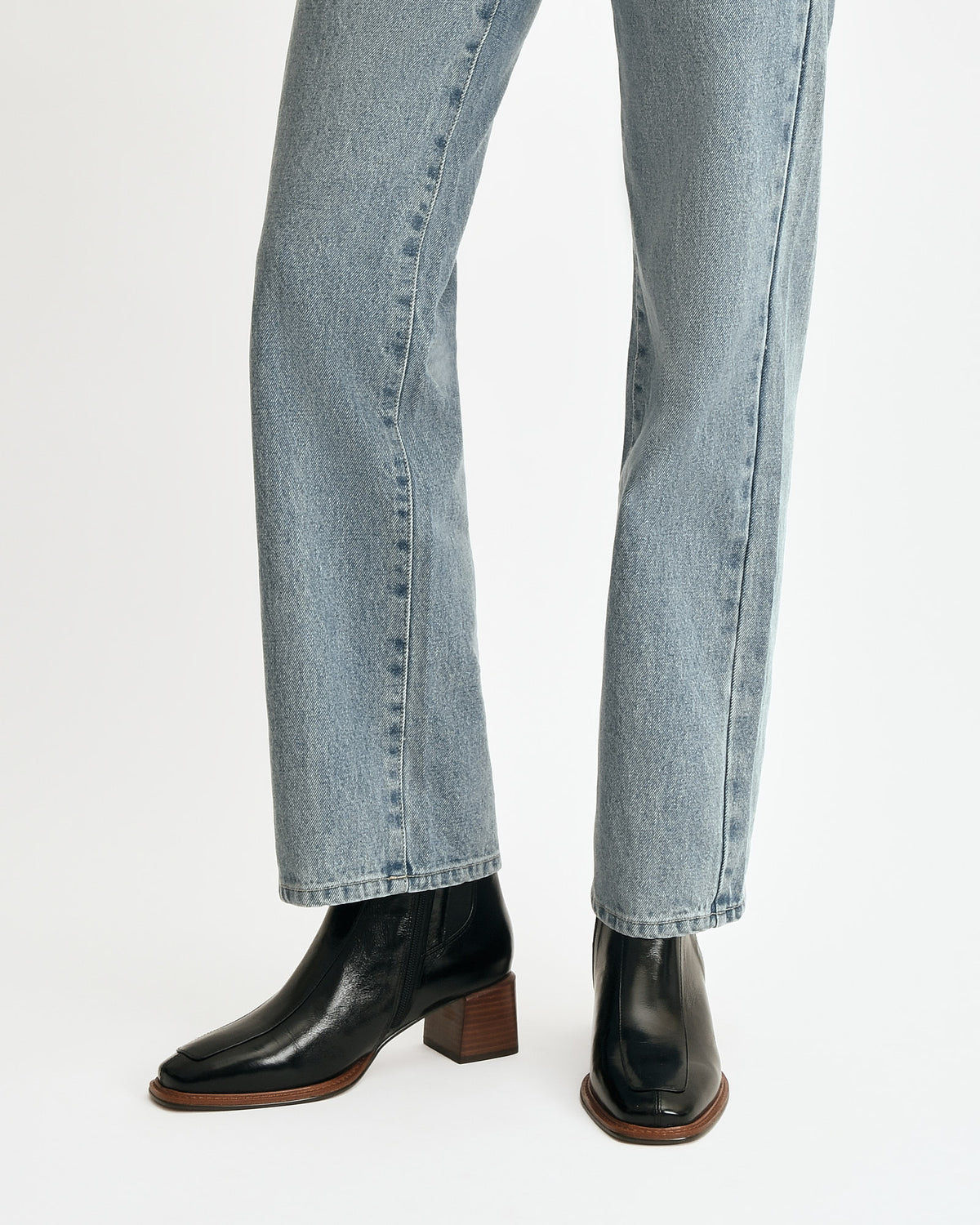 DARLA MID ANKLE BOOTS BLACK LEATHER