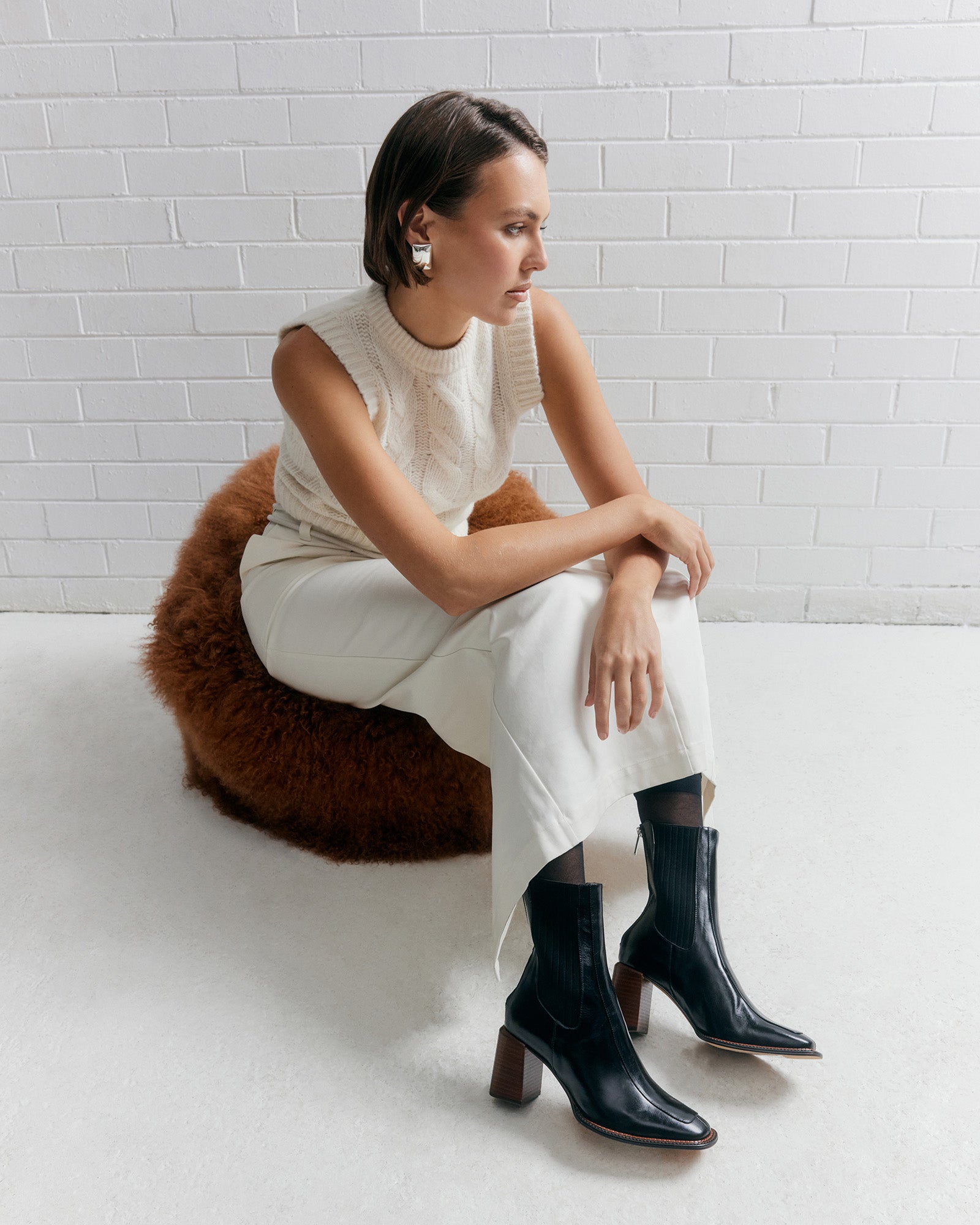 DEVINA MID ANKLE BOOTS BLACK LEATHER Jo Mercer