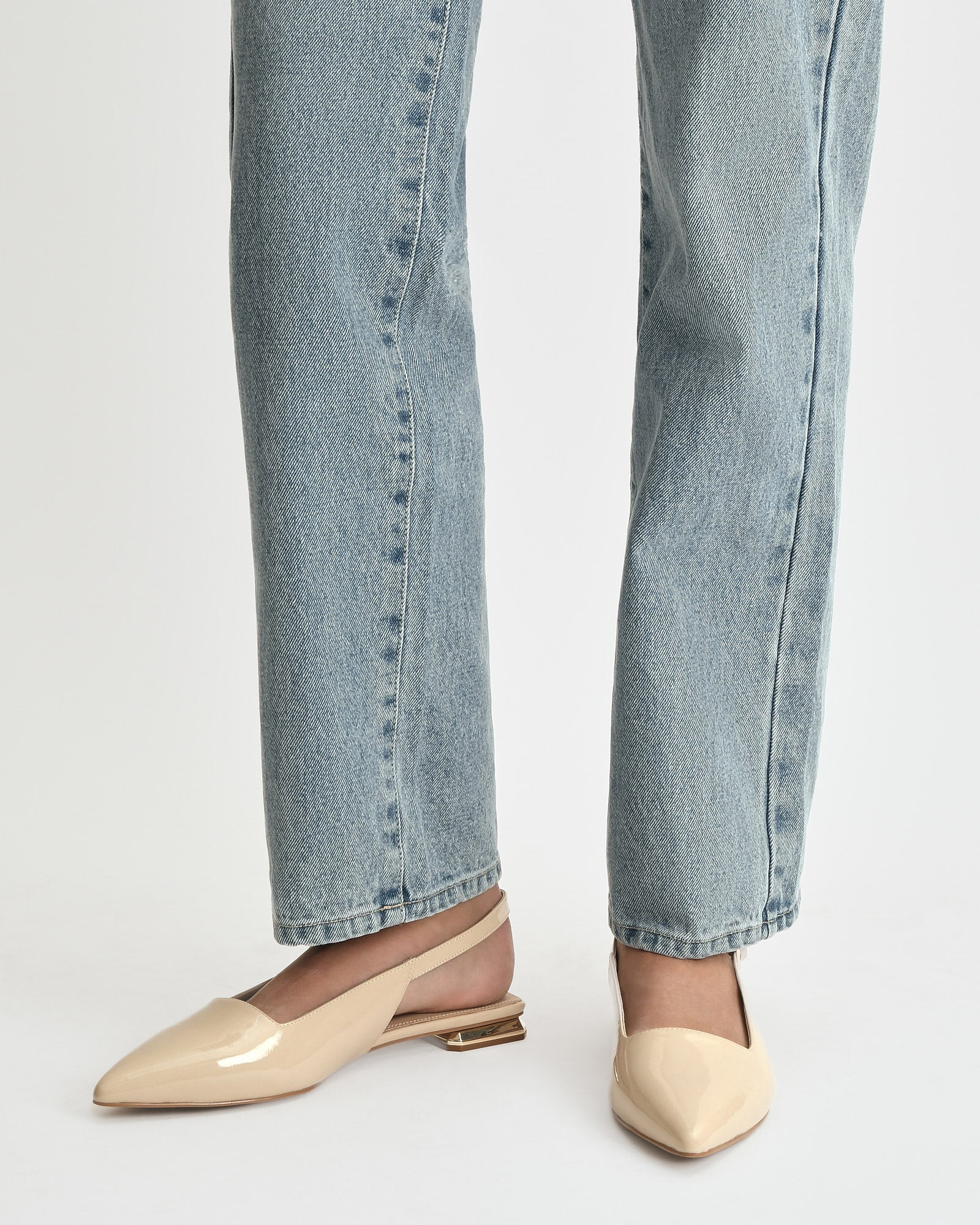 ECLIPSE DRESS FLATS SAND PATENT image