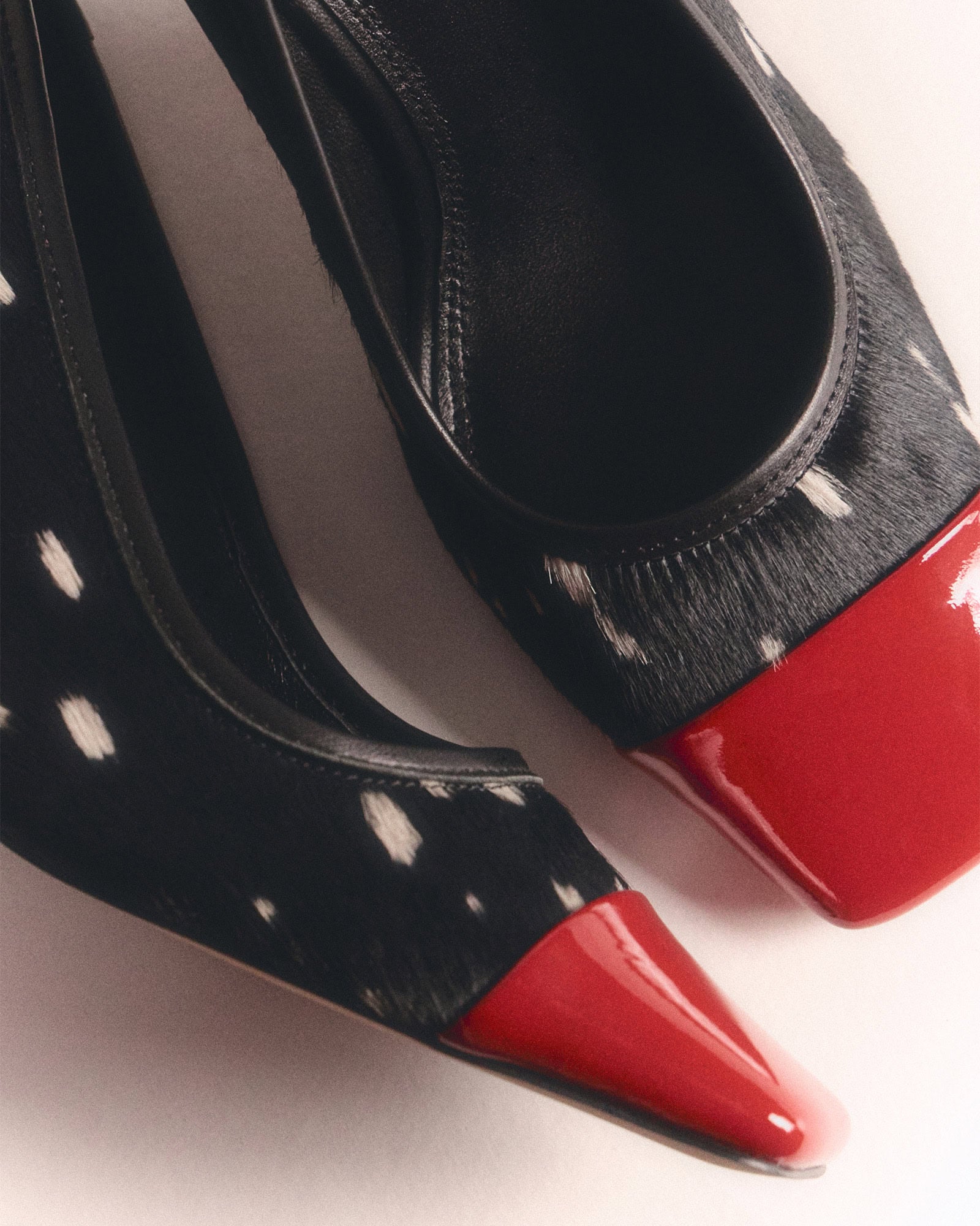 EMERIE HIGH HEELS BLACK SPECKLED LEATHER image