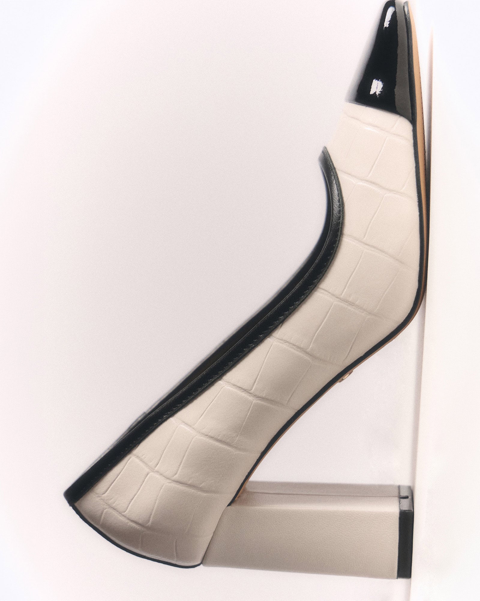 EMERIE HIGH HEELS MILK WHITE CROC image
